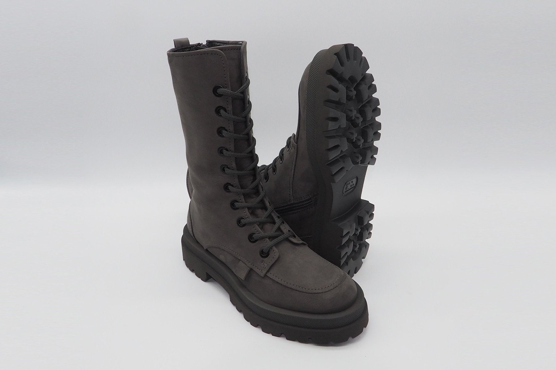 Damen Schnürboots aus Nubukleder in Grau Damen Schnürboots Kennel & Schmenger