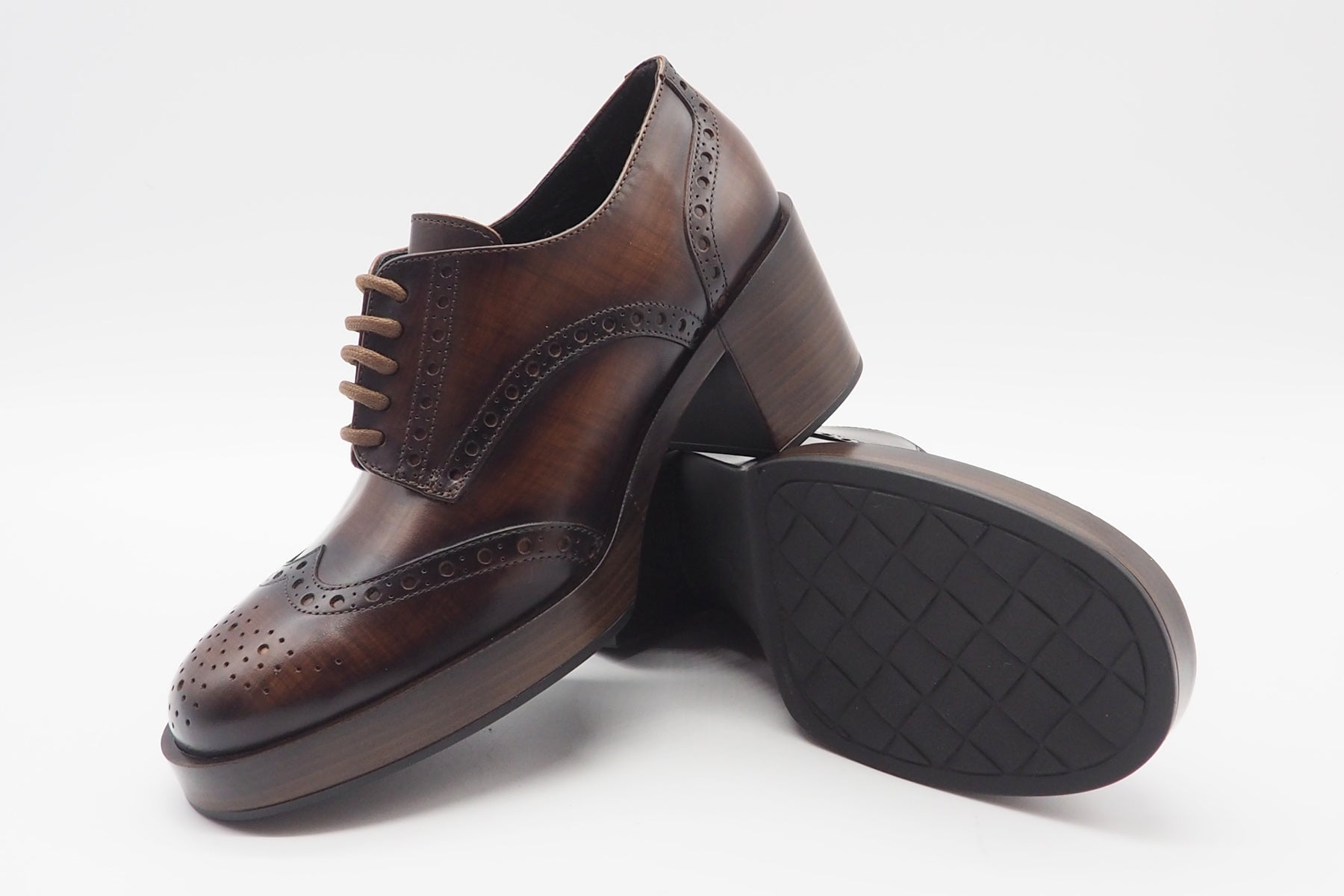 Damen Schnürschuh aus Leder in Braun - Holzoptik - Absatz 6cm Damen Loafers & Schnürer Pons Quintana