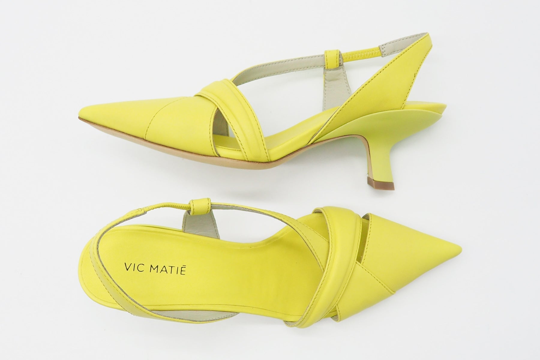 Damen Sling aus Glattleder in Zitronengelb - Absatz 6cm - Chanel Slash Damen Pumps & Slings Vic Matié