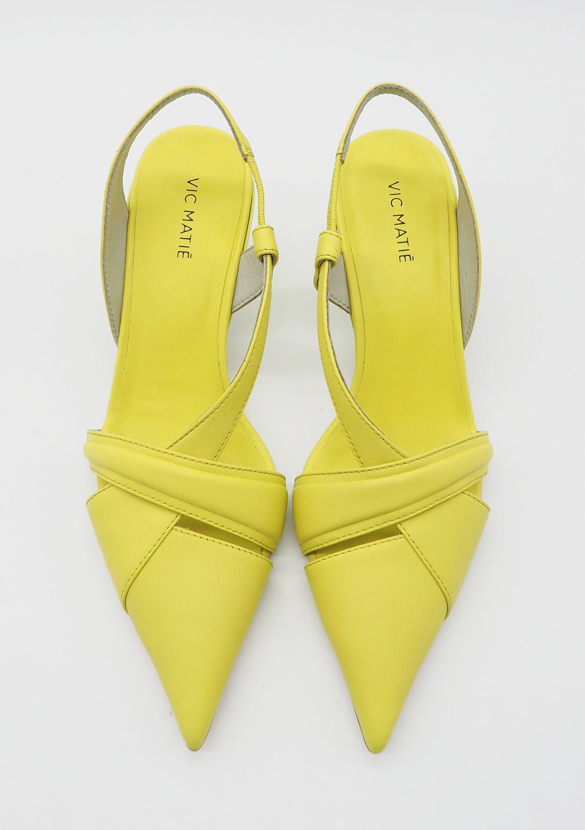 Damen Sling aus Glattleder in Zitronengelb - Absatz 6cm - Chanel Slash Damen Pumps & Slings Vic Matié