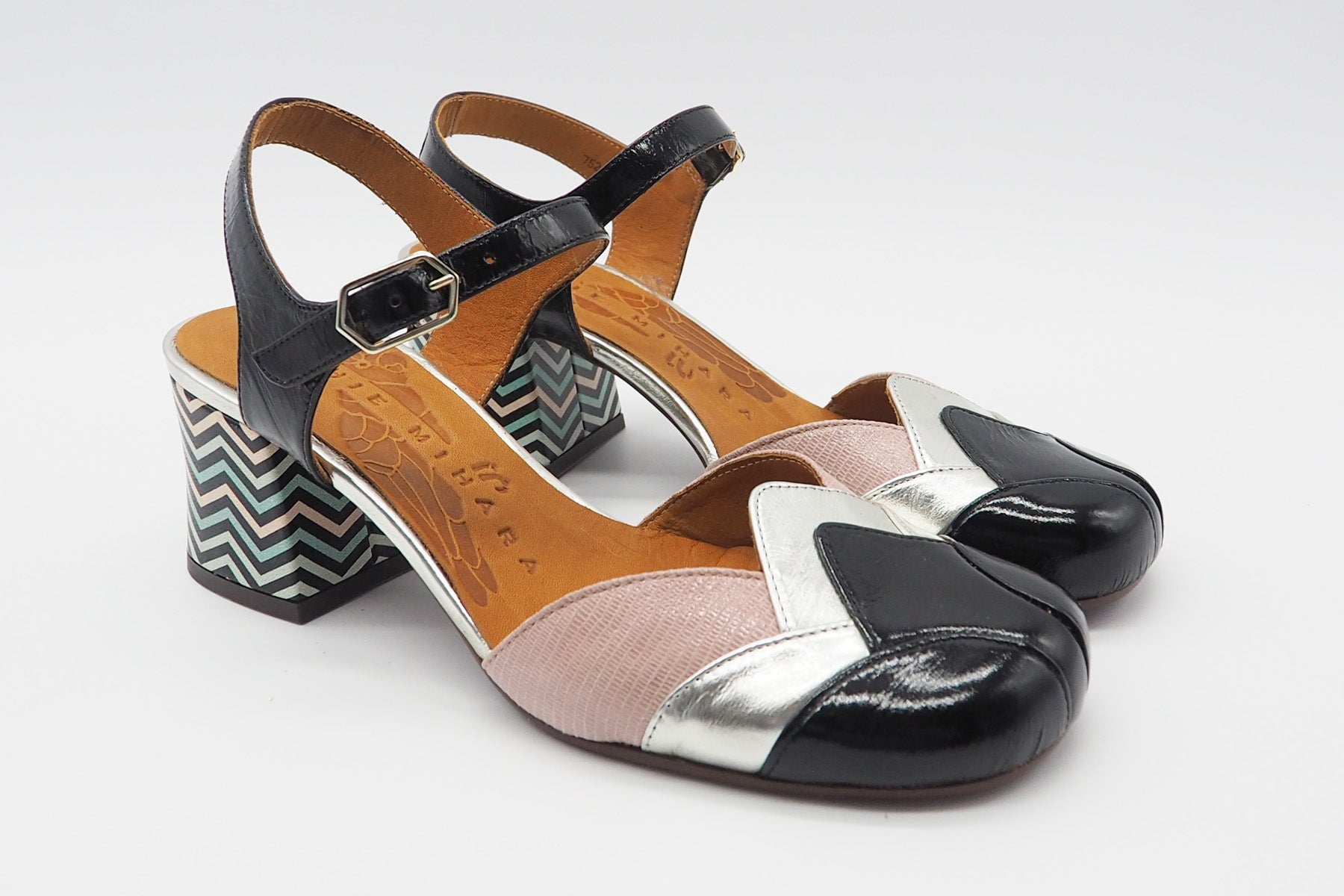 Damen Sling aus Lack-, Metalli- & geprägtes Leder in Schwarz, Silber, Rosé & Mutlicolor - Absatz 6cm Damen Pumps & Slings Chie Mihara