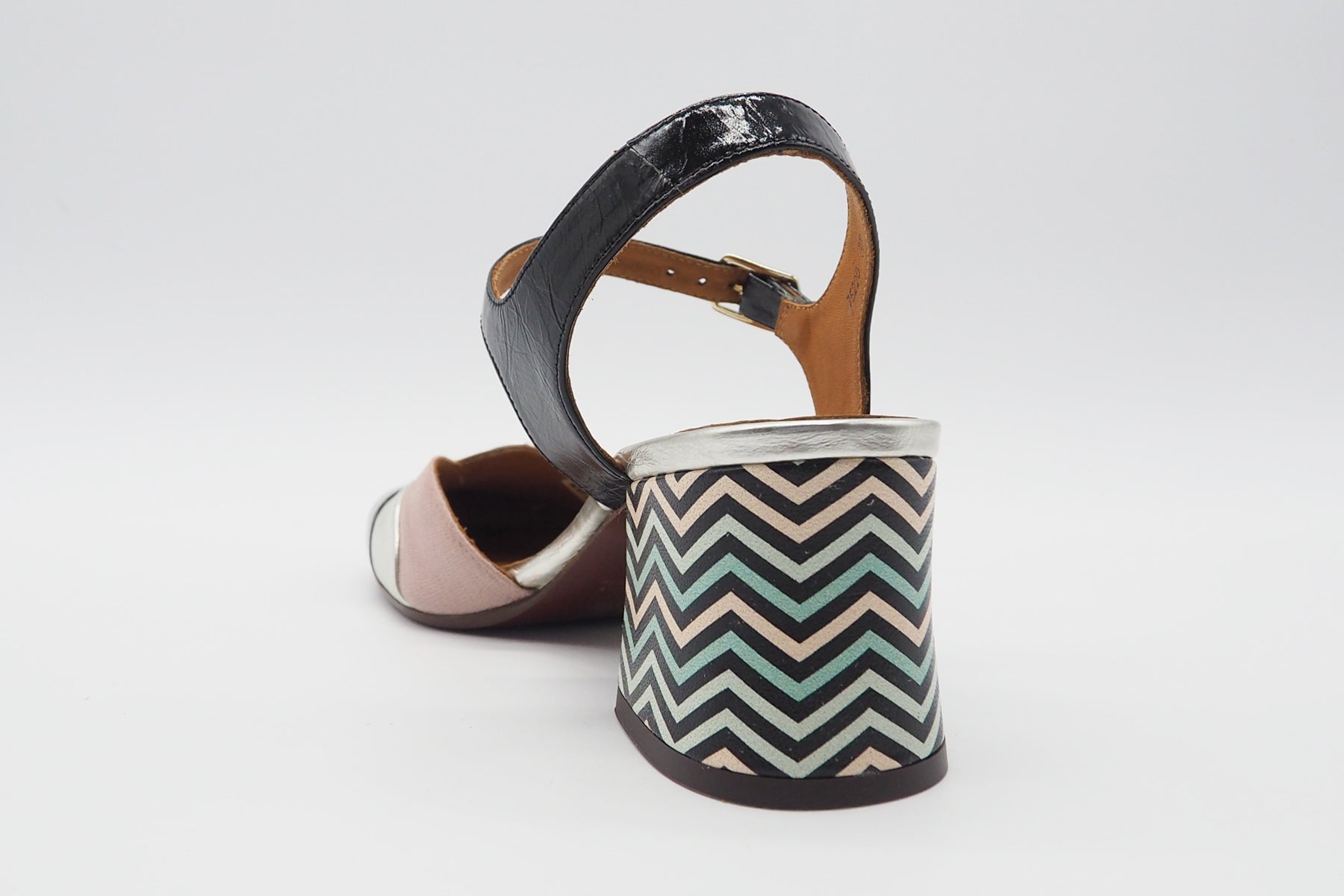 Damen Sling aus Lack-, Metalli- & geprägtes Leder in Schwarz, Silber, Rosé & Mutlicolor - Absatz 6cm Damen Pumps & Slings Chie Mihara