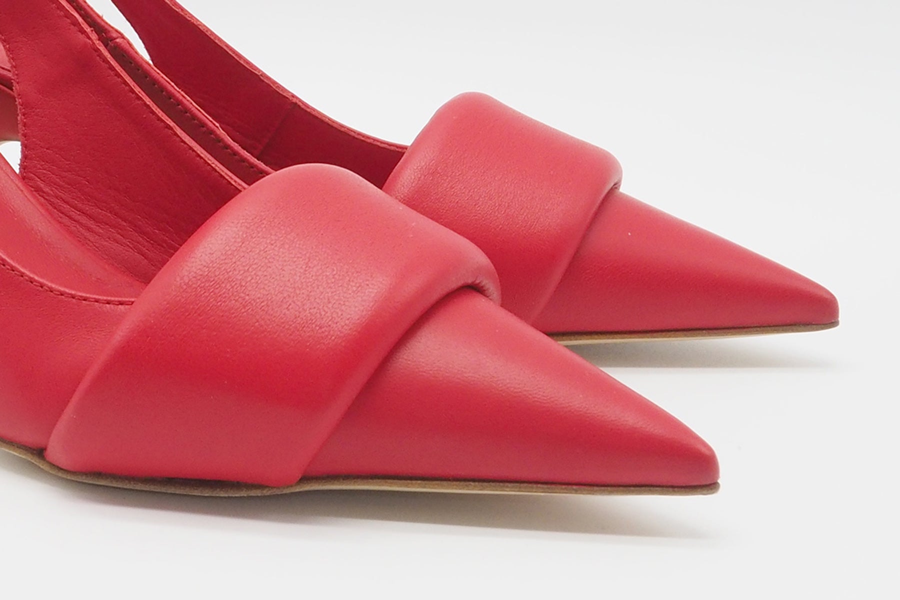 Damen Sling-Pumps aus Glattleder in Rot mit Fesselriemen Damen Pumps & Slings Vic Matié