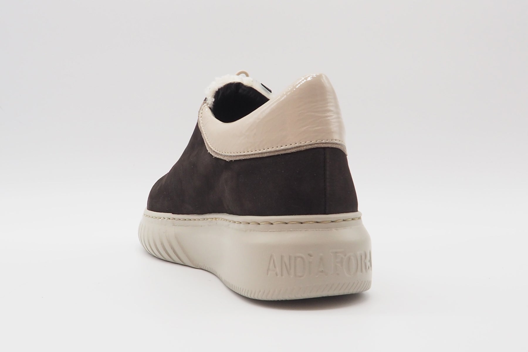 Damen Slip-On-Sneaker aus Nubukleder in Braun -Libi - Absatz 4,5cm Damen Sneaker Andia Fora