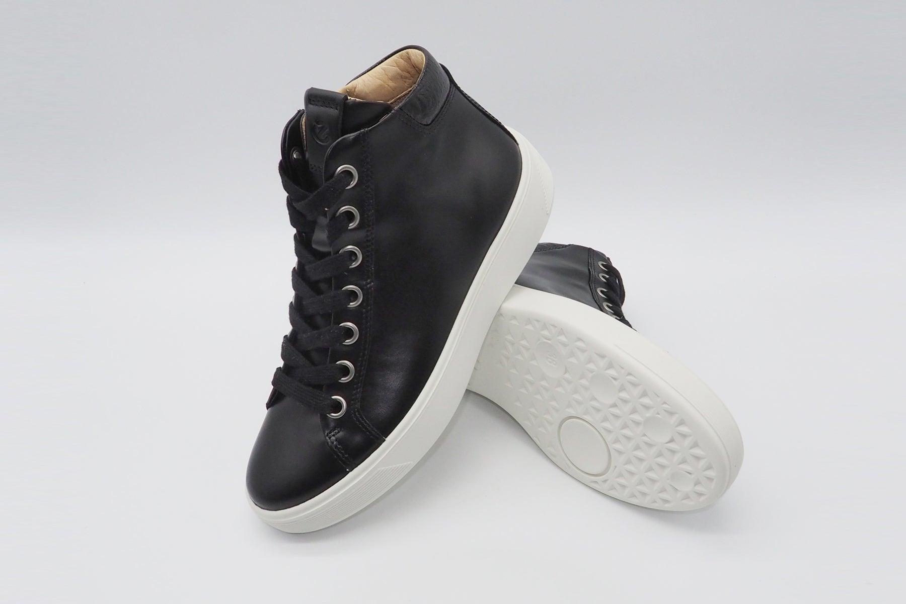 Damen Sneaker aus Glattleder in Schwarz Damen Sneakers Ecco