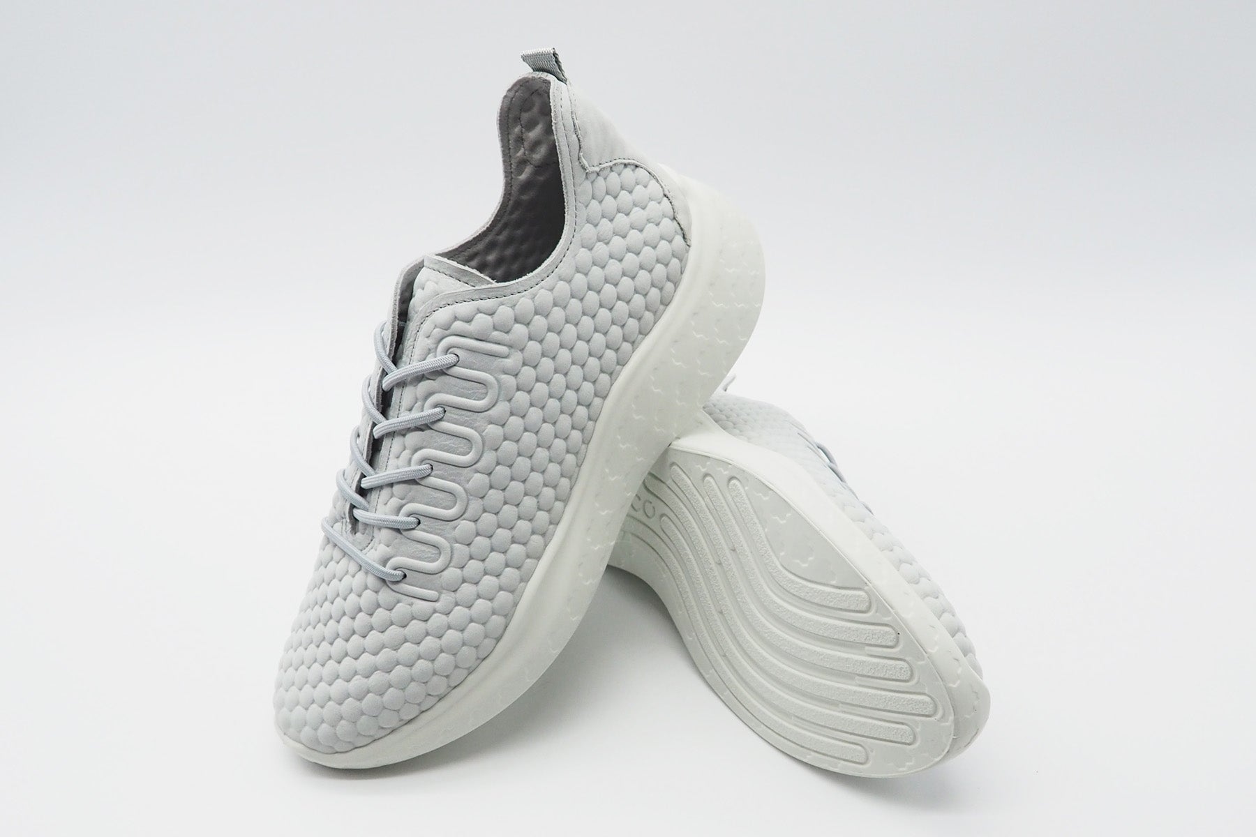 Damen Sneaker aus Leder mit Thermoprägung in Hellgrau Damen Sneakers Ecco
