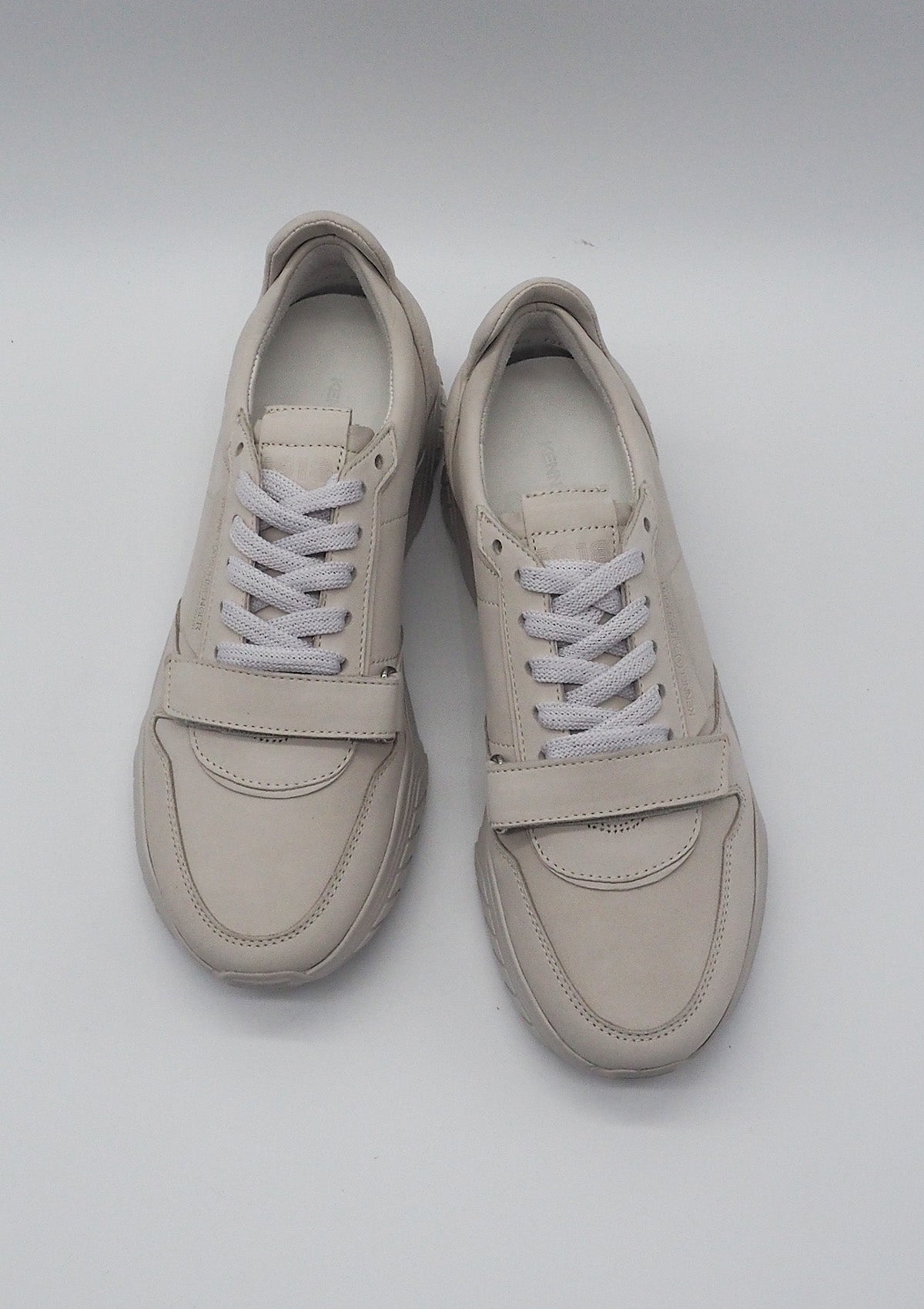 Damen Sneaker aus Nubukleder in Sand Damen Sneakers Kennel & Schmenger