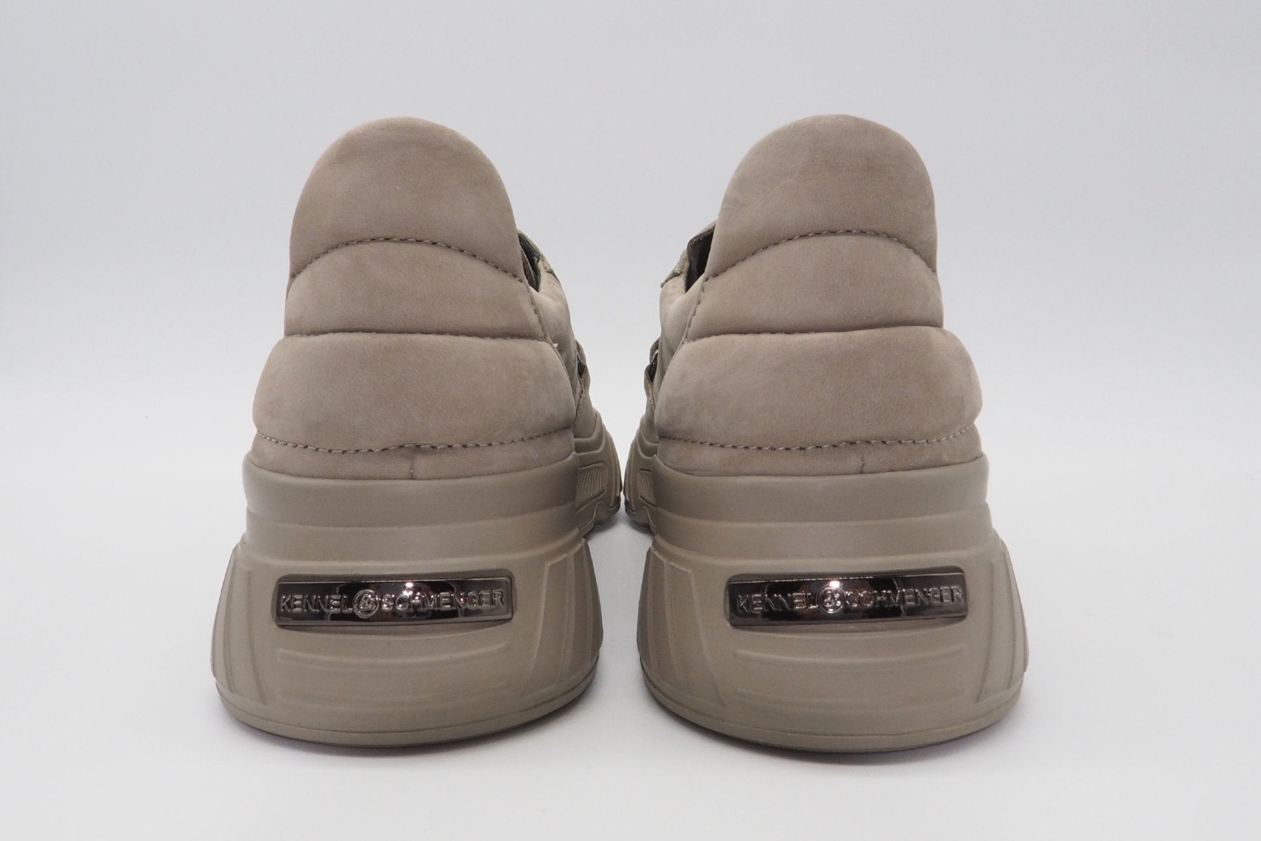 Damen Sneaker aus Soft-Nubukleder in Tope Damen Sneaker Kennel & Schmenger