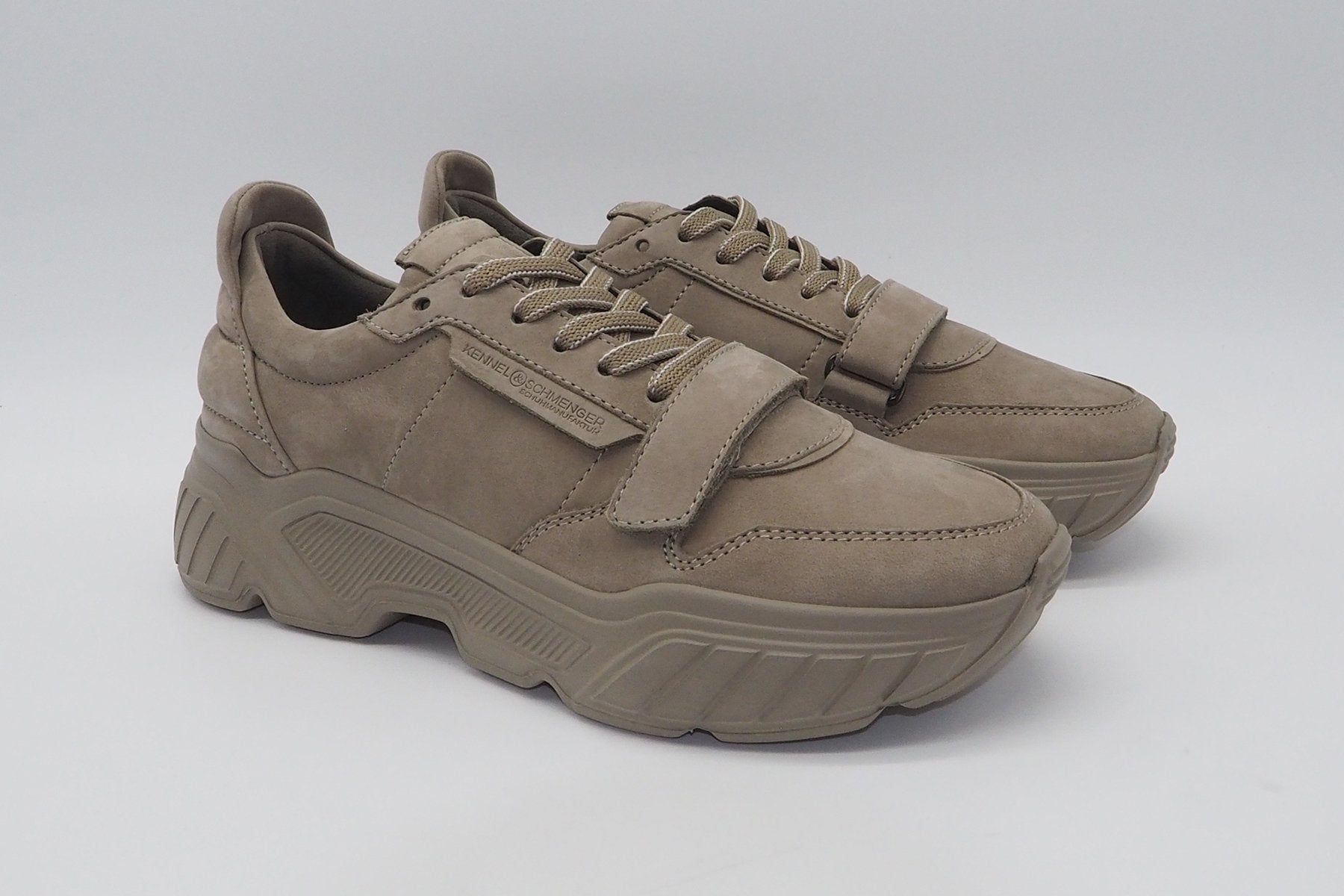 Damen Sneaker aus Soft-Nubukleder in Tope Damen Sneaker Kennel & Schmenger