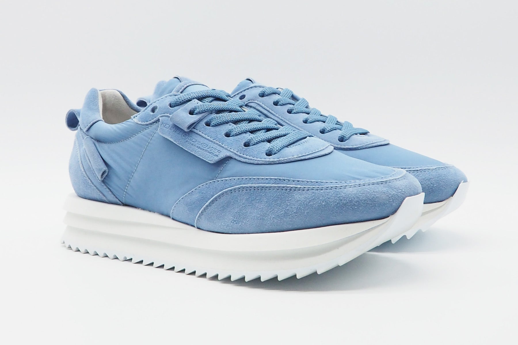 Kennel Schmenger Damen Sneaker in Hellblau - Main Image