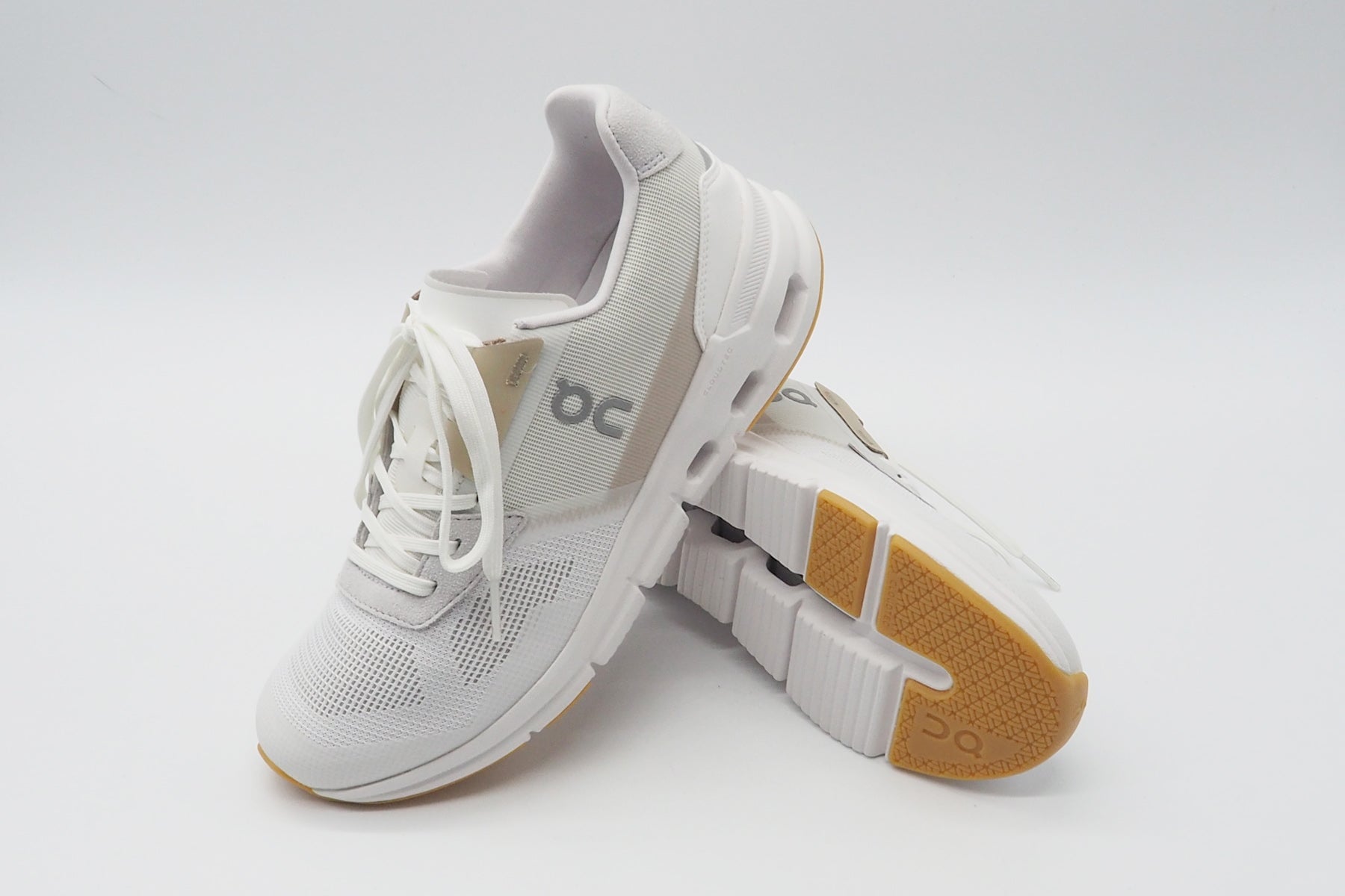 Damen Sneaker "Cloudrift" aus Mesh in White & Sand Damen Sneaker On