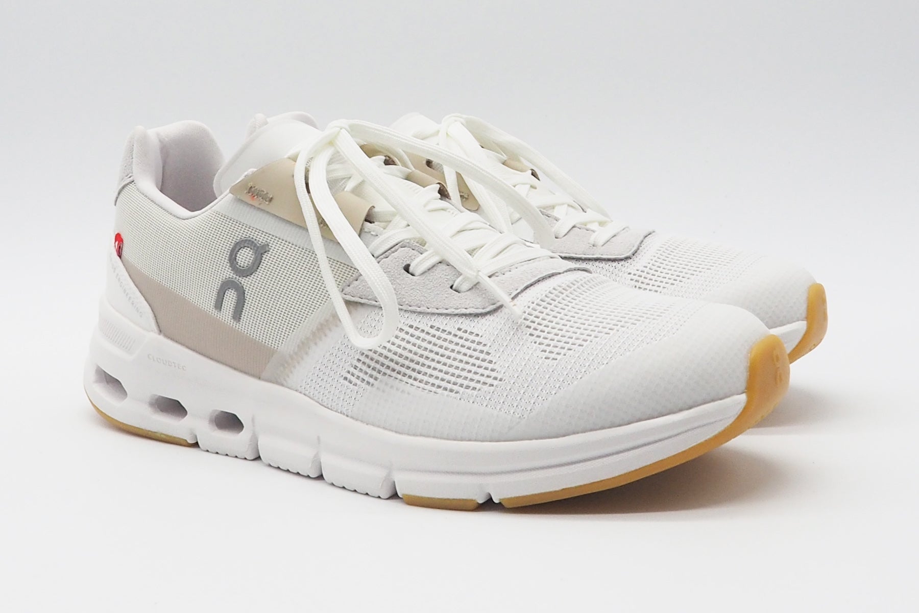 Damen Sneaker "Cloudrift" aus Mesh in White & Sand Damen Sneaker On