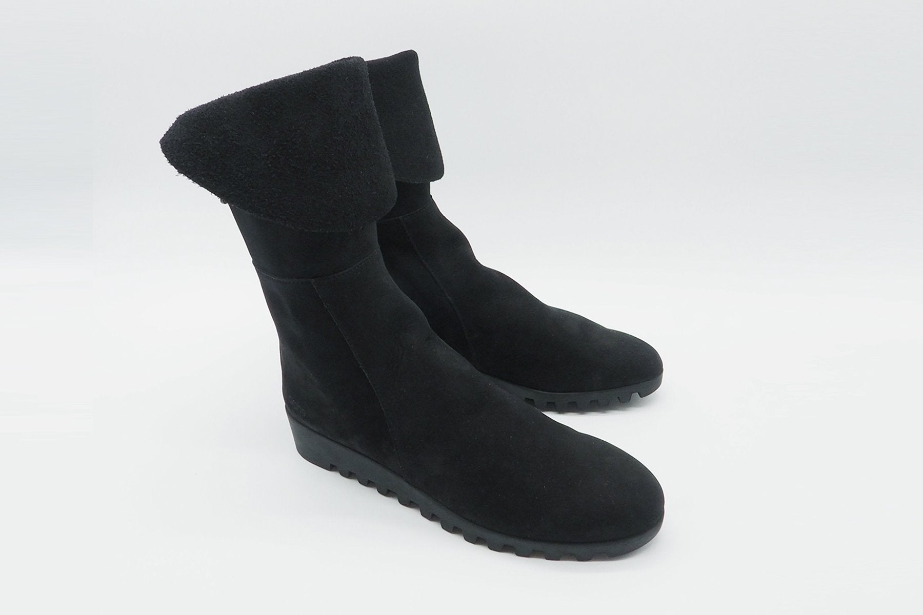 Damen Stiefel aus Nubukleder in Schwarz Damen Stiefel Arche