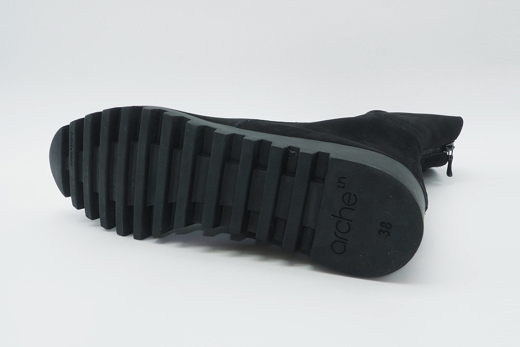 Damen Stiefel aus Nubukleder in Schwarz Damen Stiefel Arche