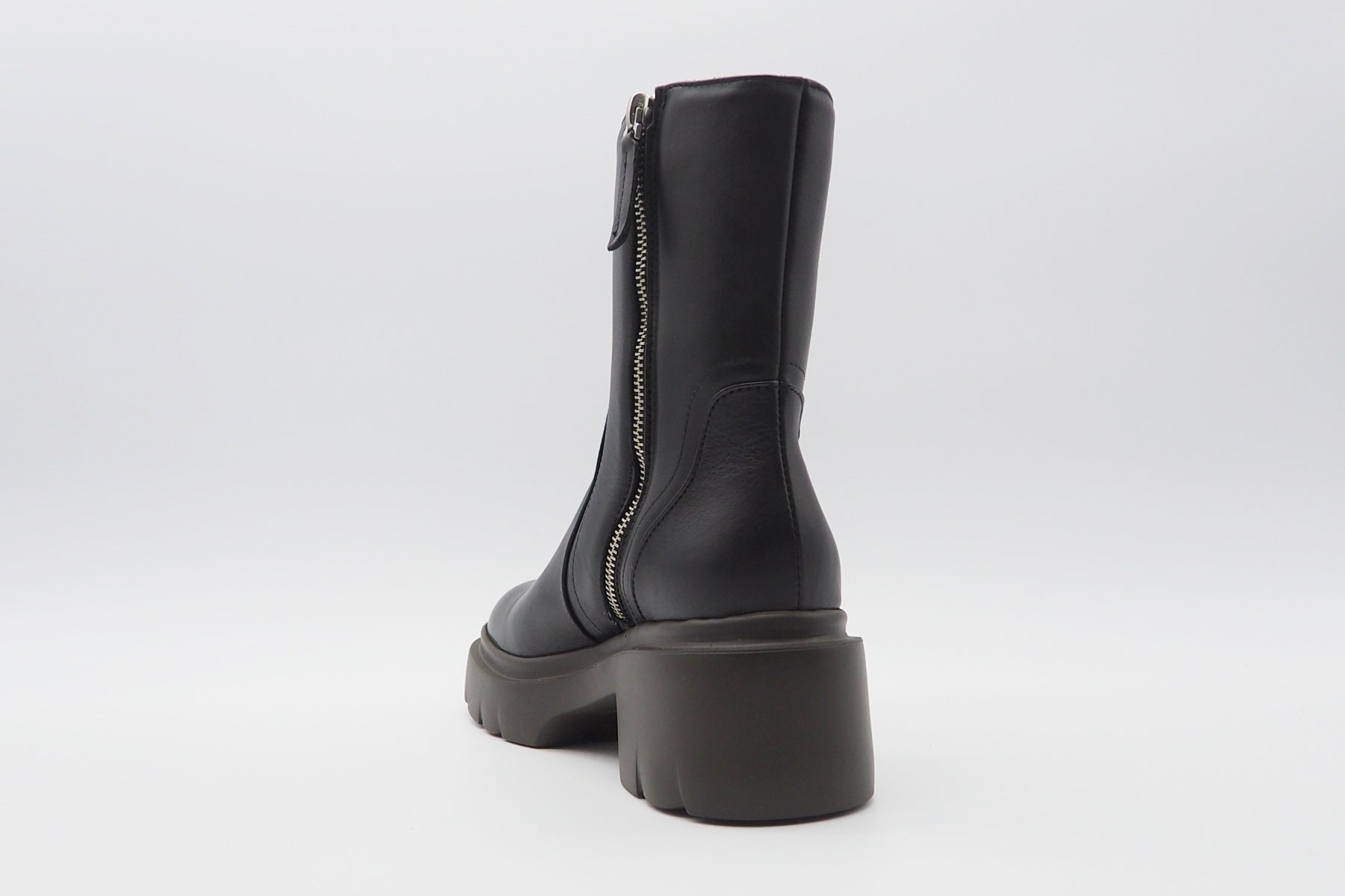 Damen Stiefelette aus Glattleder in Schwarz mit farblich abgesetzter Volumen-Sohle - Absatz 5cm Damen Stiefeletten Pomme D'or