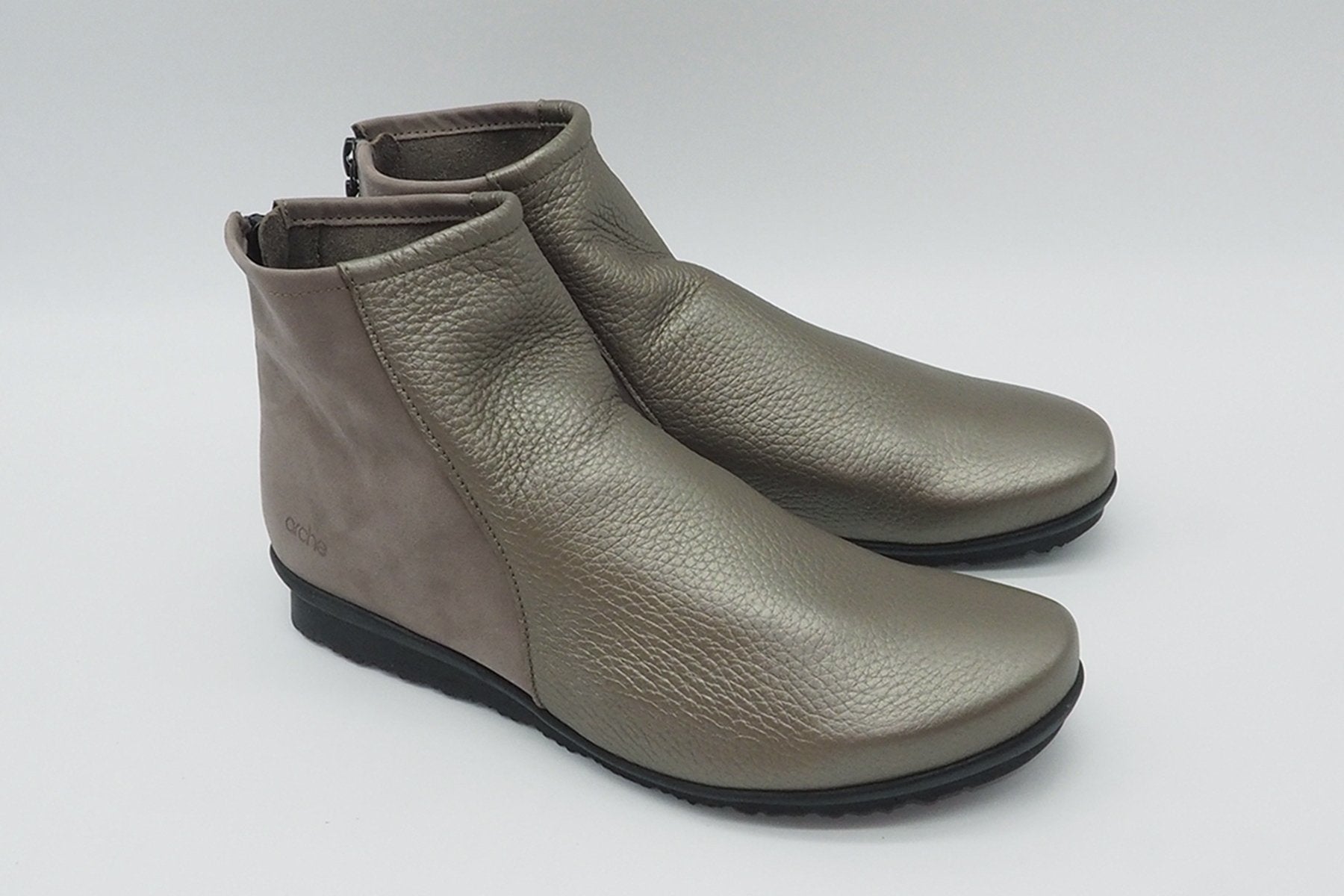 Damen Stiefelette aus Metalli- & Velourleder in Gold & Braun Damen Stiefeletten Arche