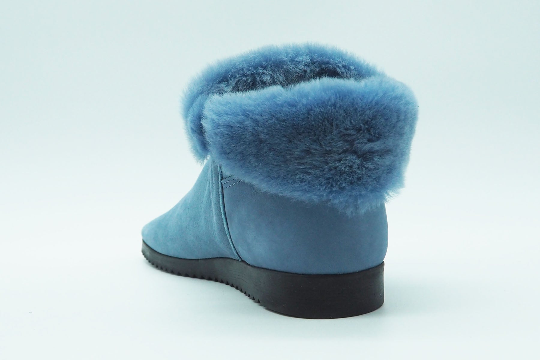 Damen Stiefelette "Baosha" aus Nubukleder & Innenfutter aus Lammfell in Hellblau - zum Reinschlüpfen Damen Stiefeletten Arche