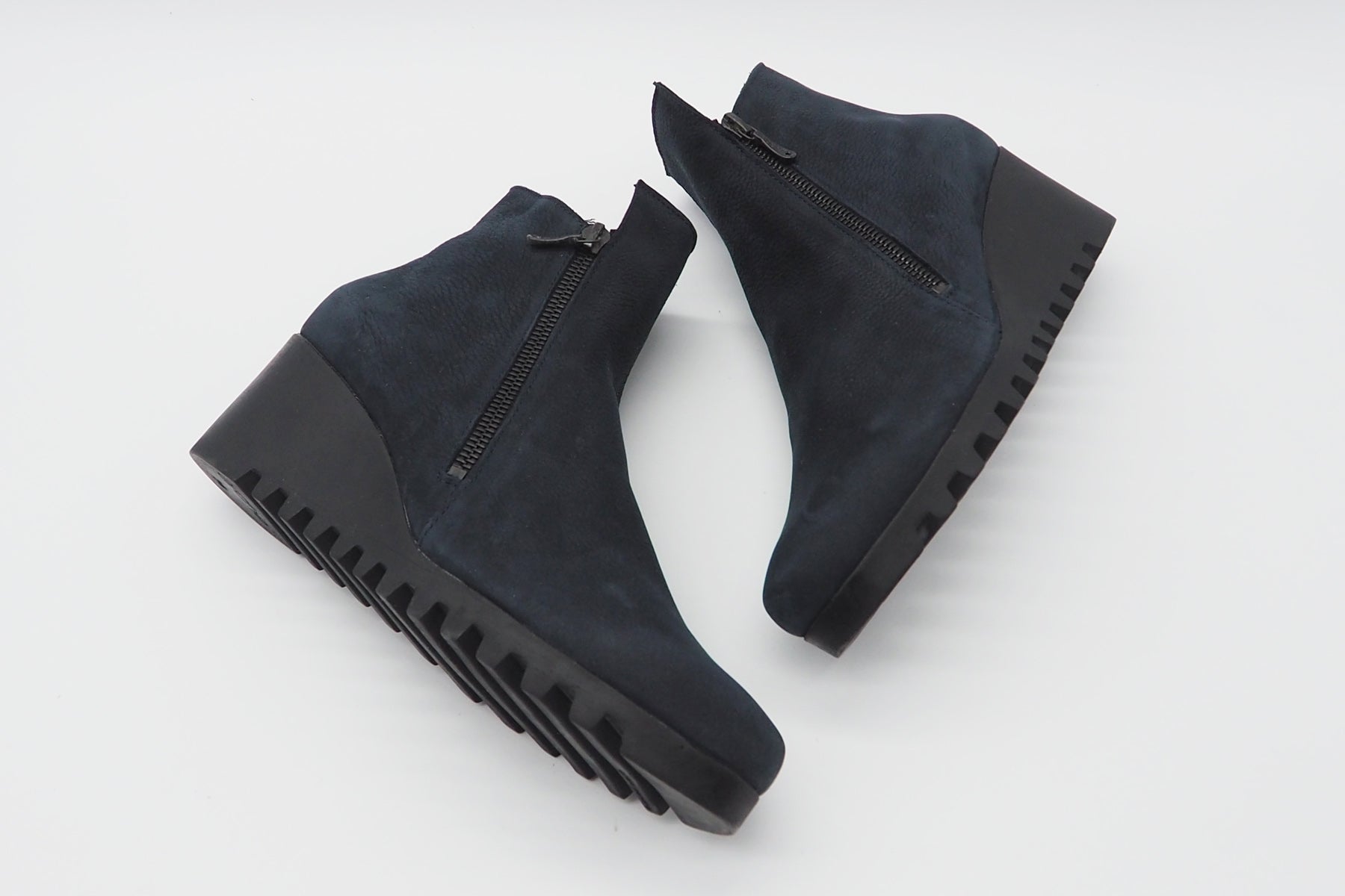 Damen Stiefelette "Laelem" aus Nubukleder in Dunkelblau - Absatz 5cm Damen Stiefeletten Arche