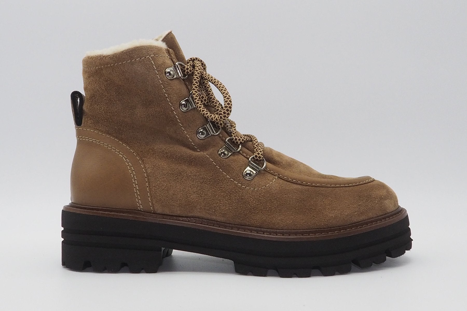Damen winterlich gefütterte knöchelhohe Schnürstiefelette aus braunem Veloursleder Damen Schnürboots Maripé