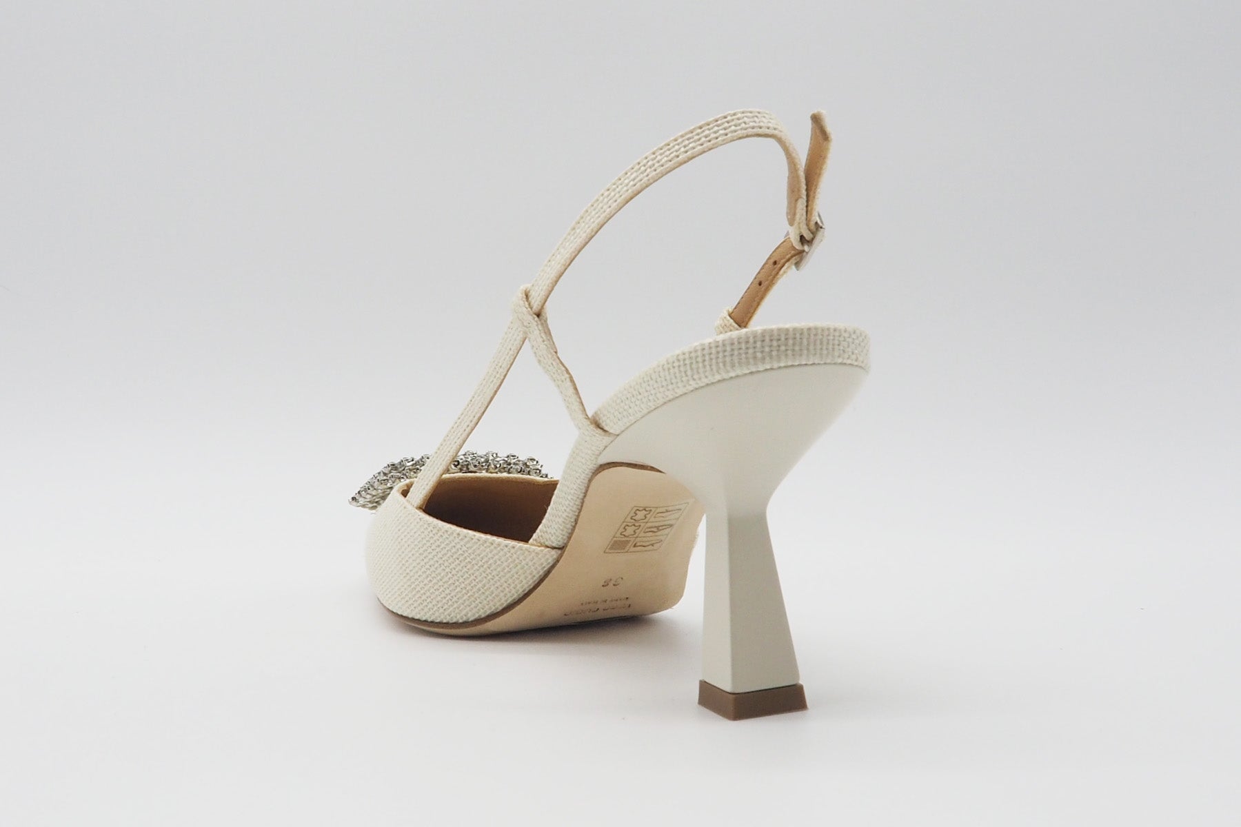 Edle Damen Sling aus webtem Bast in Offwhite mit Kristallsteinen - Absatz 8cm - Textilhaptik Damen Pumps & Slings Chantal