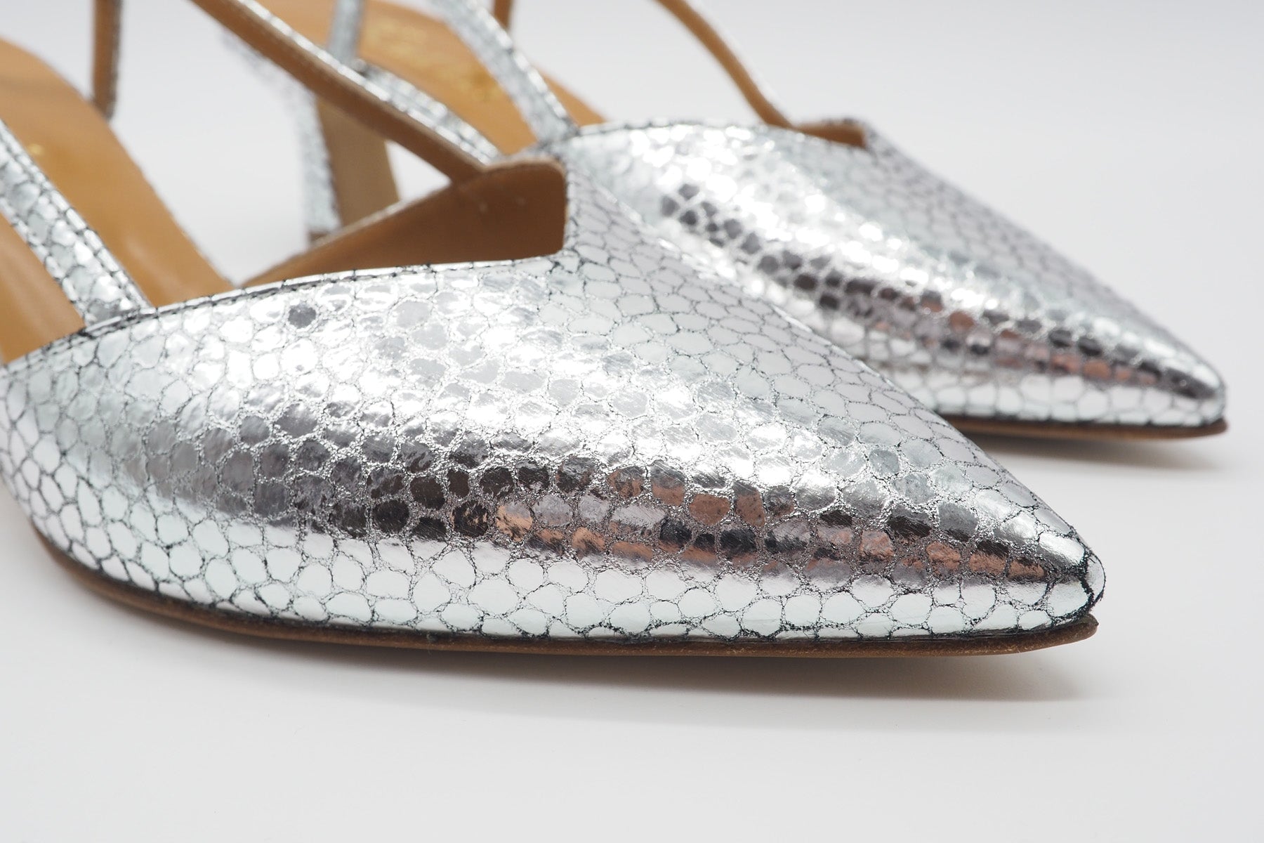 Edle Damen Slings aus Metallicleder in Silber - Absatz 6cm Damen Pumps & Slings Karin