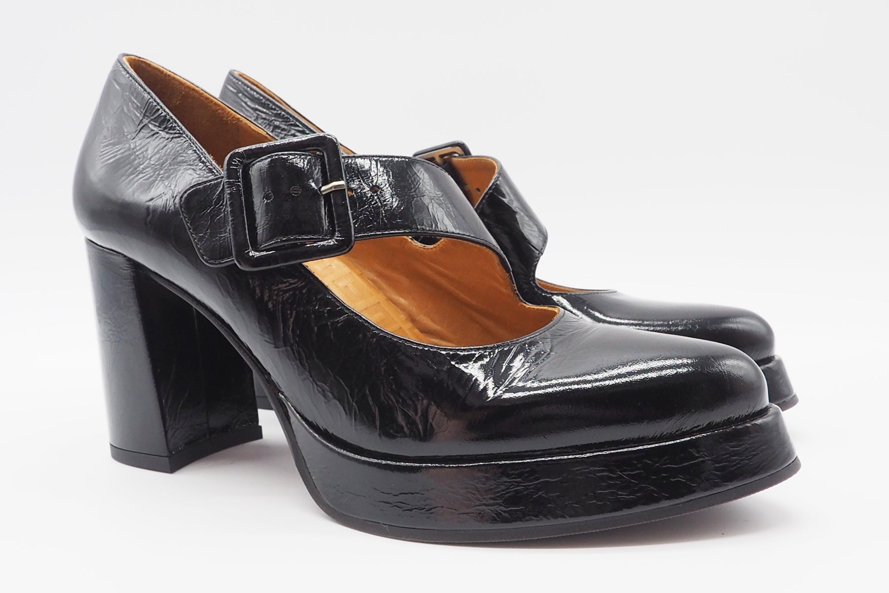 Elegante Damen Pumps aus Lackleder in Schwarz - Absatz 10cm - Felisa Damen Pumps & Slings Chie Mihara