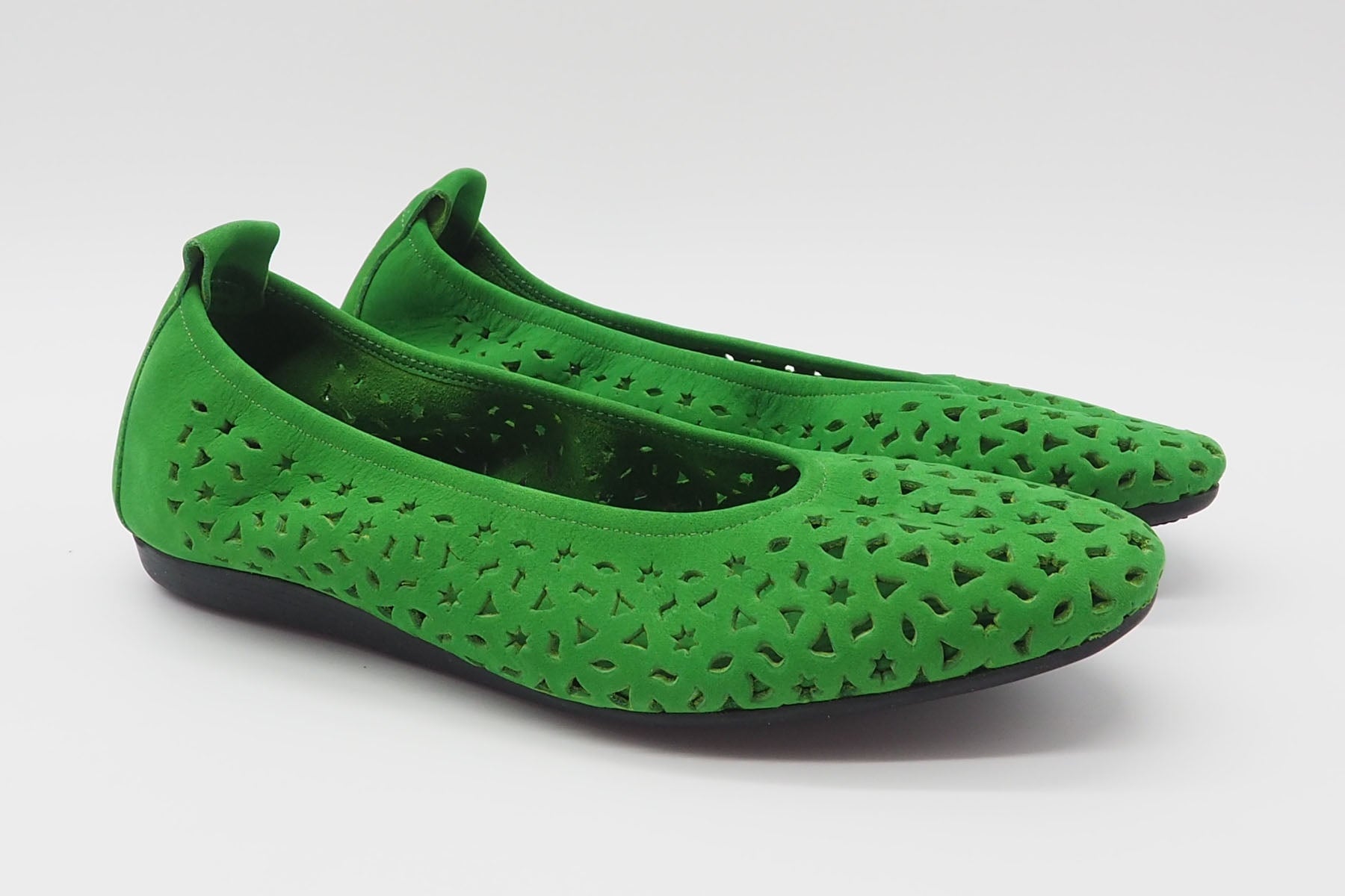 Feine Damen Ballerina aus Nubukleder in Grün - Lilly Damen Ballerinas Arche