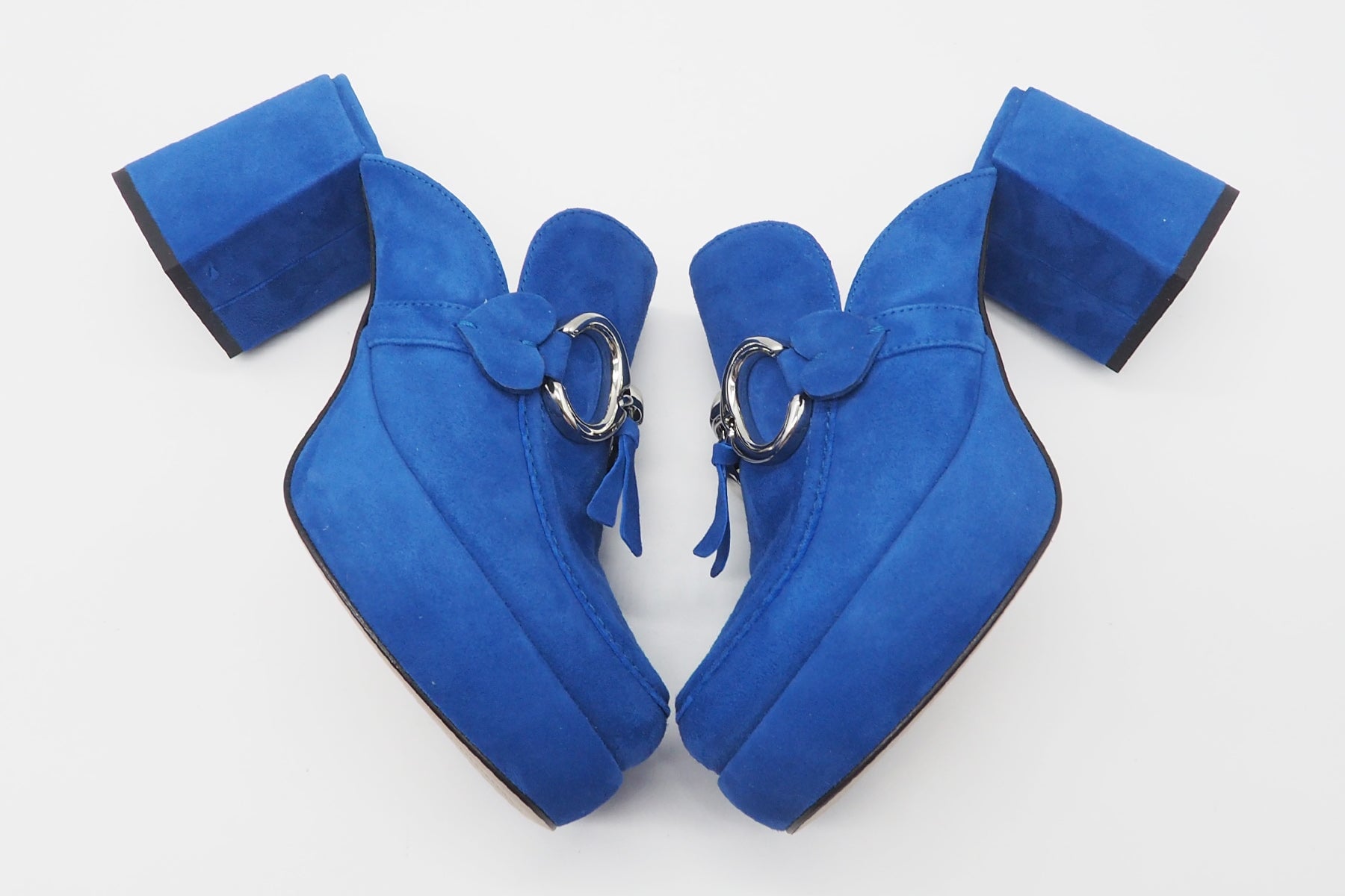 Feine Damen Plateau-Mules aus Veloursleder in Royalblau - Clogs IRA - Absatz 8cm Damen Mules & Sabots Kennel & Schmenger