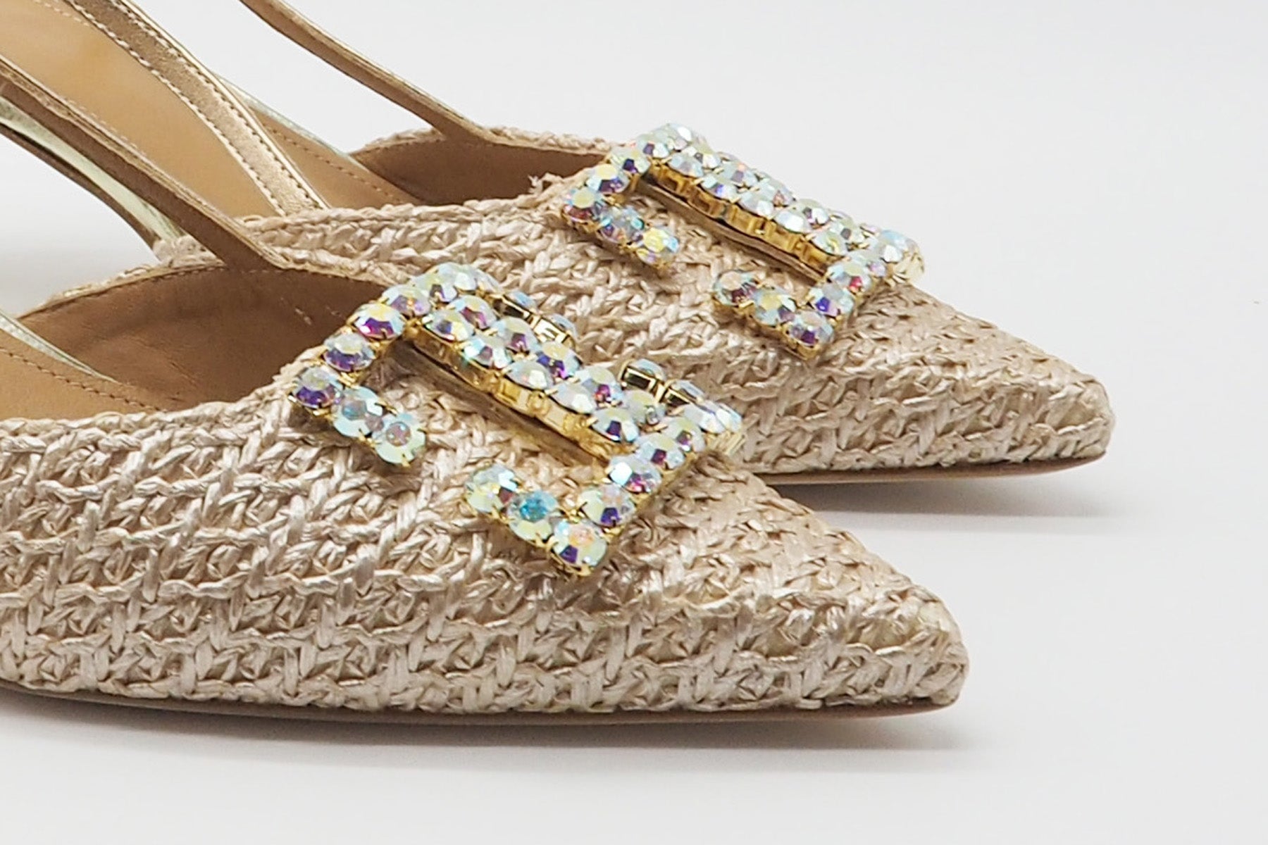 Feiner Damen Sling aus Brokat in Gold mit Kristallsteinen - Absatz 7cm Damen Pumps & Slings Chantal