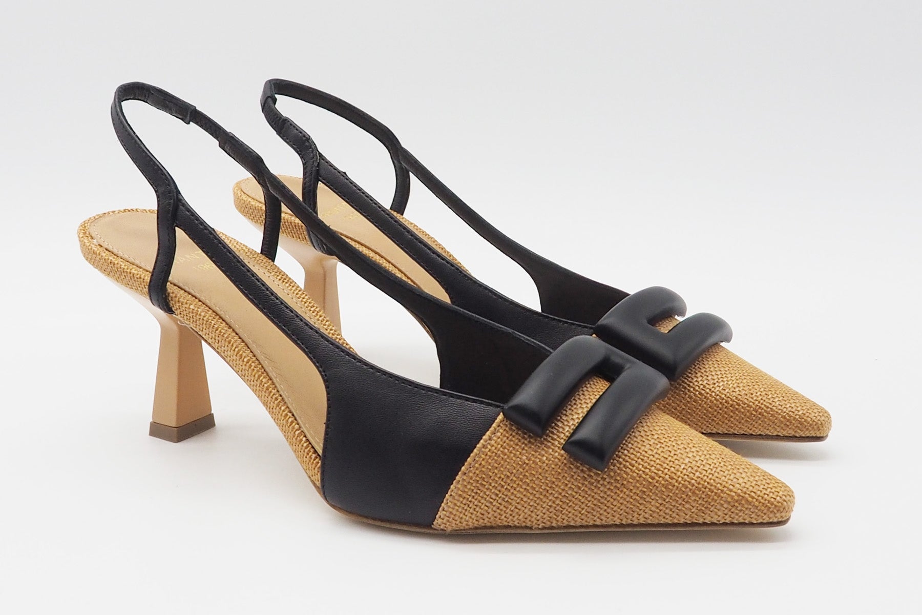 Feiner Damen Sling aus webtem Bast in Camel & Schwarz mit Lederschnalle - Absatz 8cm Damen Pumps & Slings Chantal