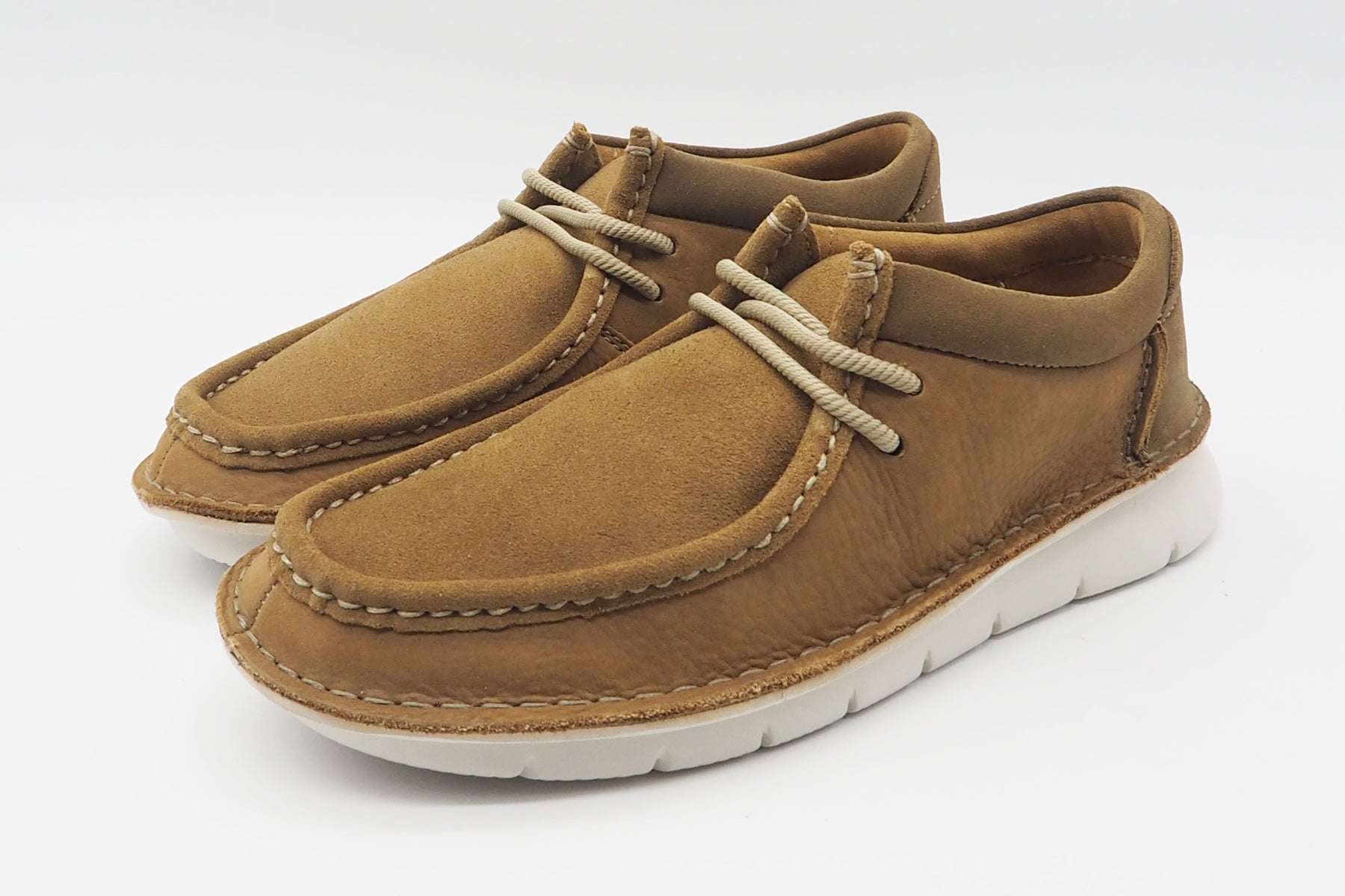 Feiner Herren Sneaker aus Nubukleder in Braun - Colehill Easy Herren Sneaker Clarks