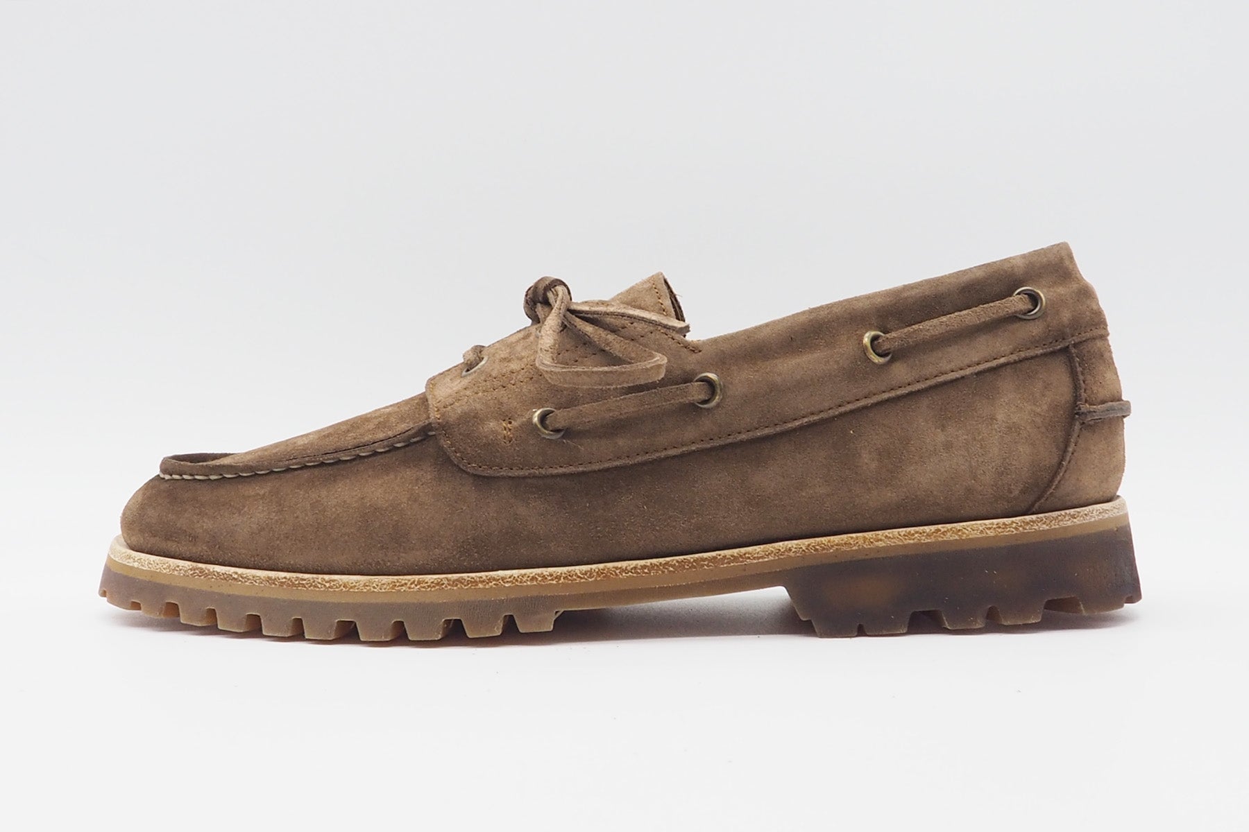 Handgemachter Herren Mokassin aus gewaschenem Veloursleder in Mittelbraun - Durchgenäht Herren Slipper & Mokassin Corvari