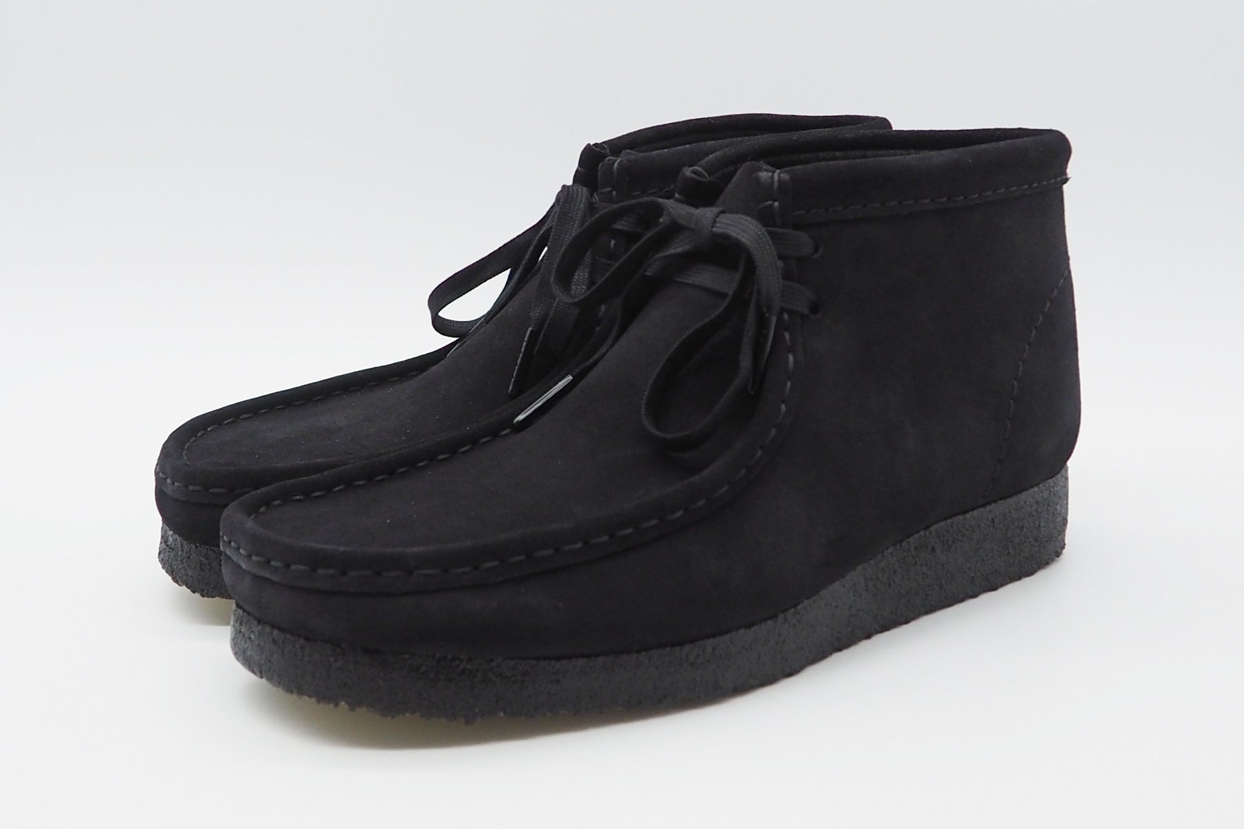 Herren Boot aus Veloursleder in Schwarz - Wallabee - Clarks Originals Herren Stiefeletten Clarks