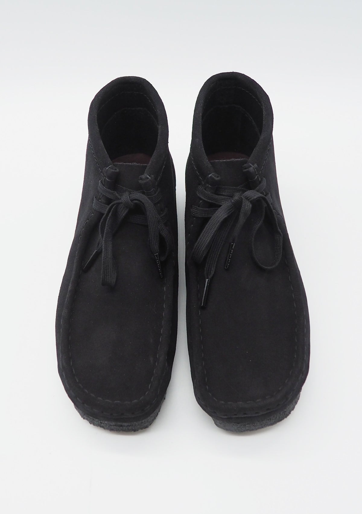 Herren Boot aus Veloursleder in Schwarz - Wallabee - Clarks Originals Herren Stiefeletten Clarks