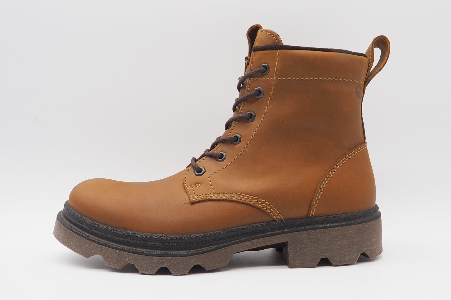 Herren Schnürboots aus Leder in Cognac - Wasserdichte ECCO WATERPROOF Konstruktion Herren Schnürboots Ecco
