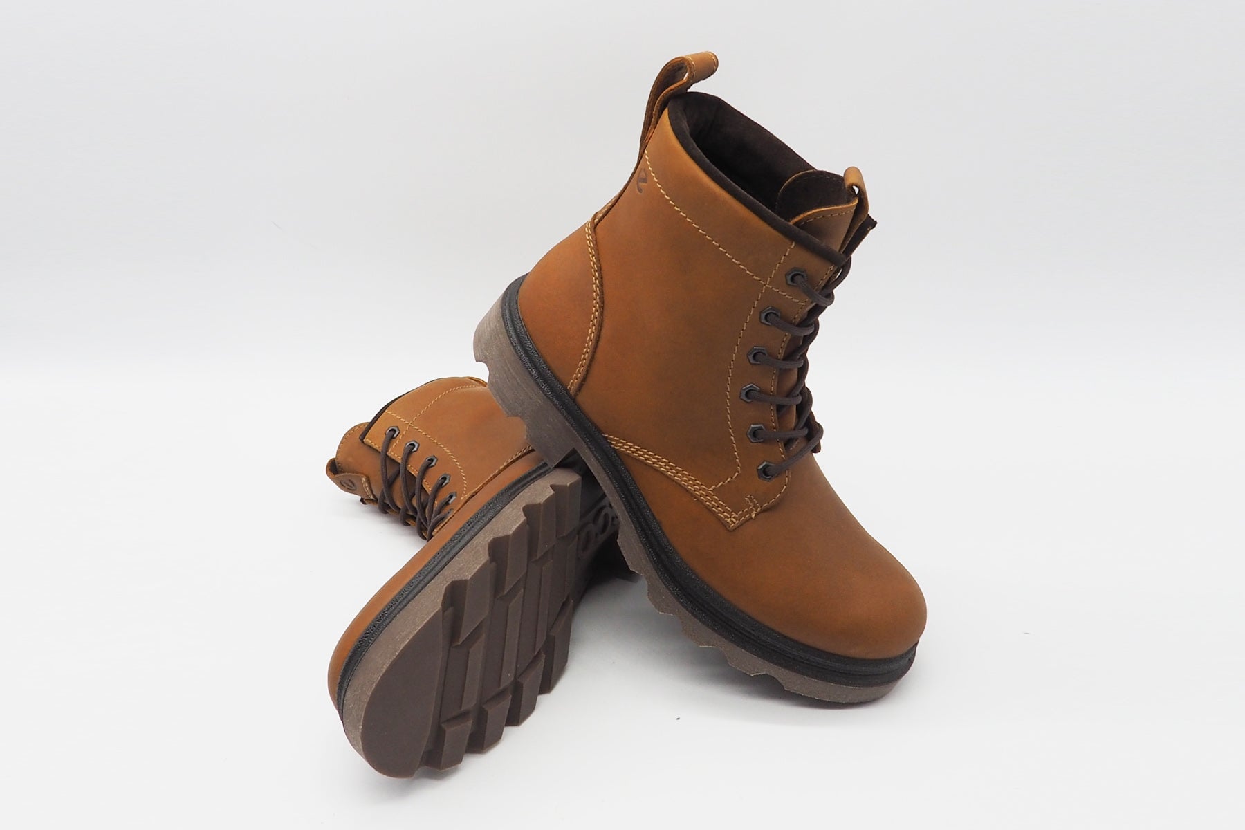 Herren Schnürboots aus Leder in Cognac - Wasserdichte ECCO WATERPROOF Konstruktion Herren Schnürboots Ecco
