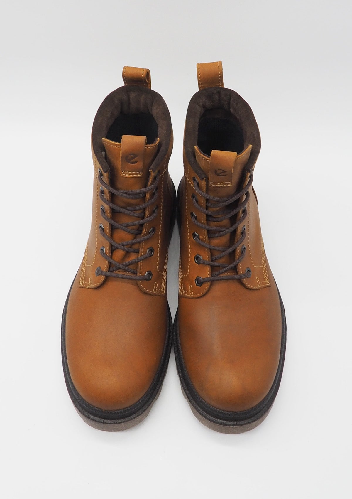 Herren Schnürboots aus Leder in Cognac - Wasserdichte ECCO WATERPROOF Konstruktion Herren Schnürboots Ecco