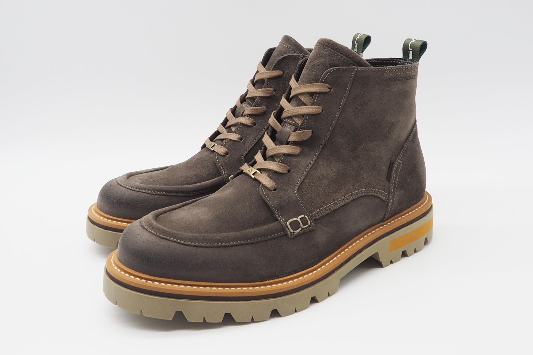 Herren Schnürboots aus Veloursleder in Tope Herren Schnürboots Ambitious