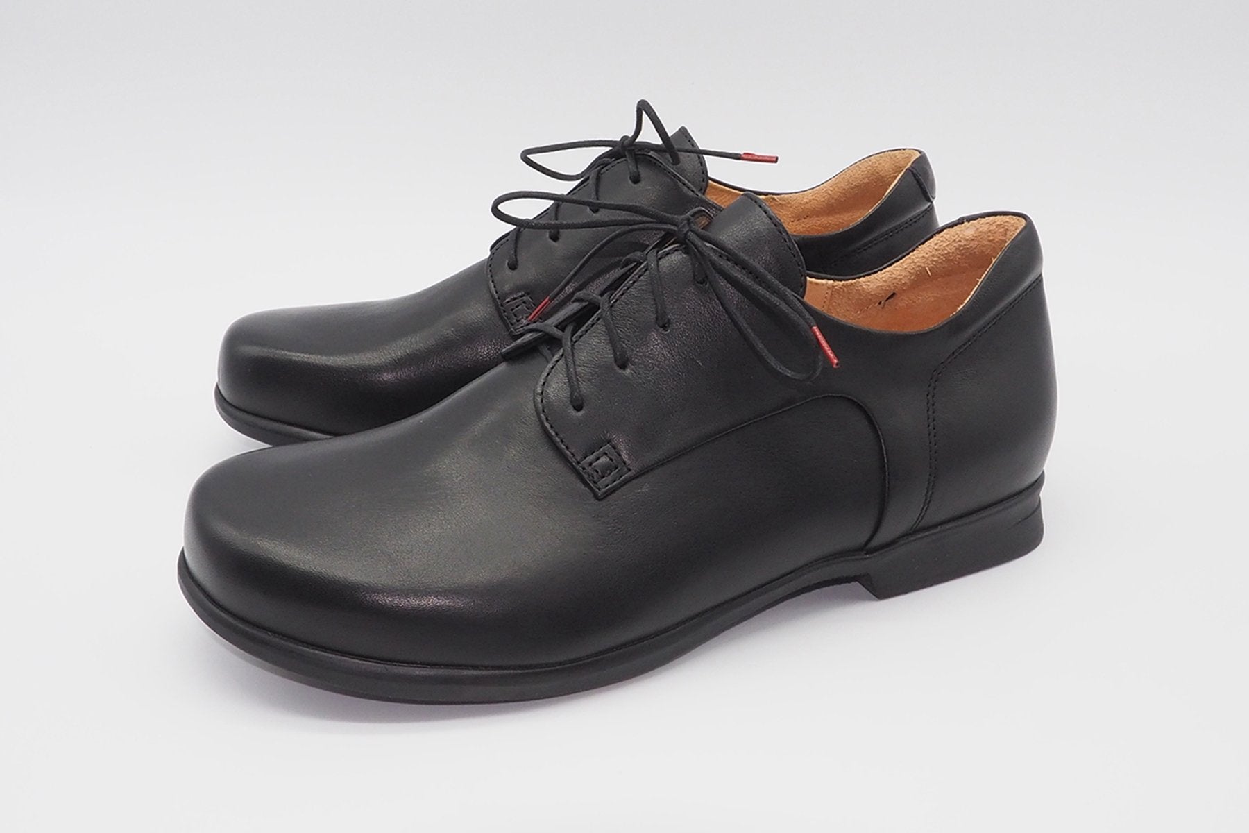 Herren Schnürschuh aus Nappaleder in Schwarz Herren Natur pur Think