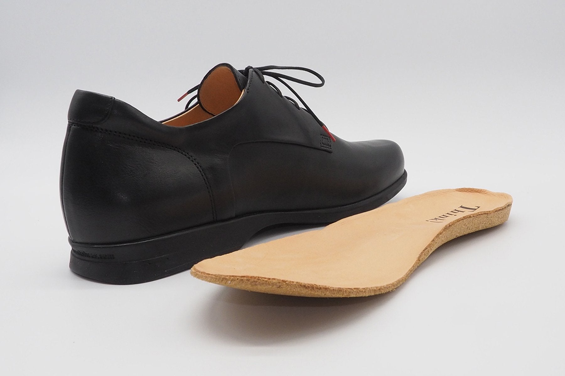 Herren Schnürschuh aus Nappaleder in Schwarz Herren Natur pur Think