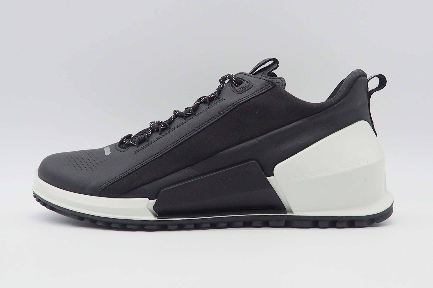 Herren Sneaker aus Leder in Schwarz - Biom 2.0 Herren Sneaker Ecco