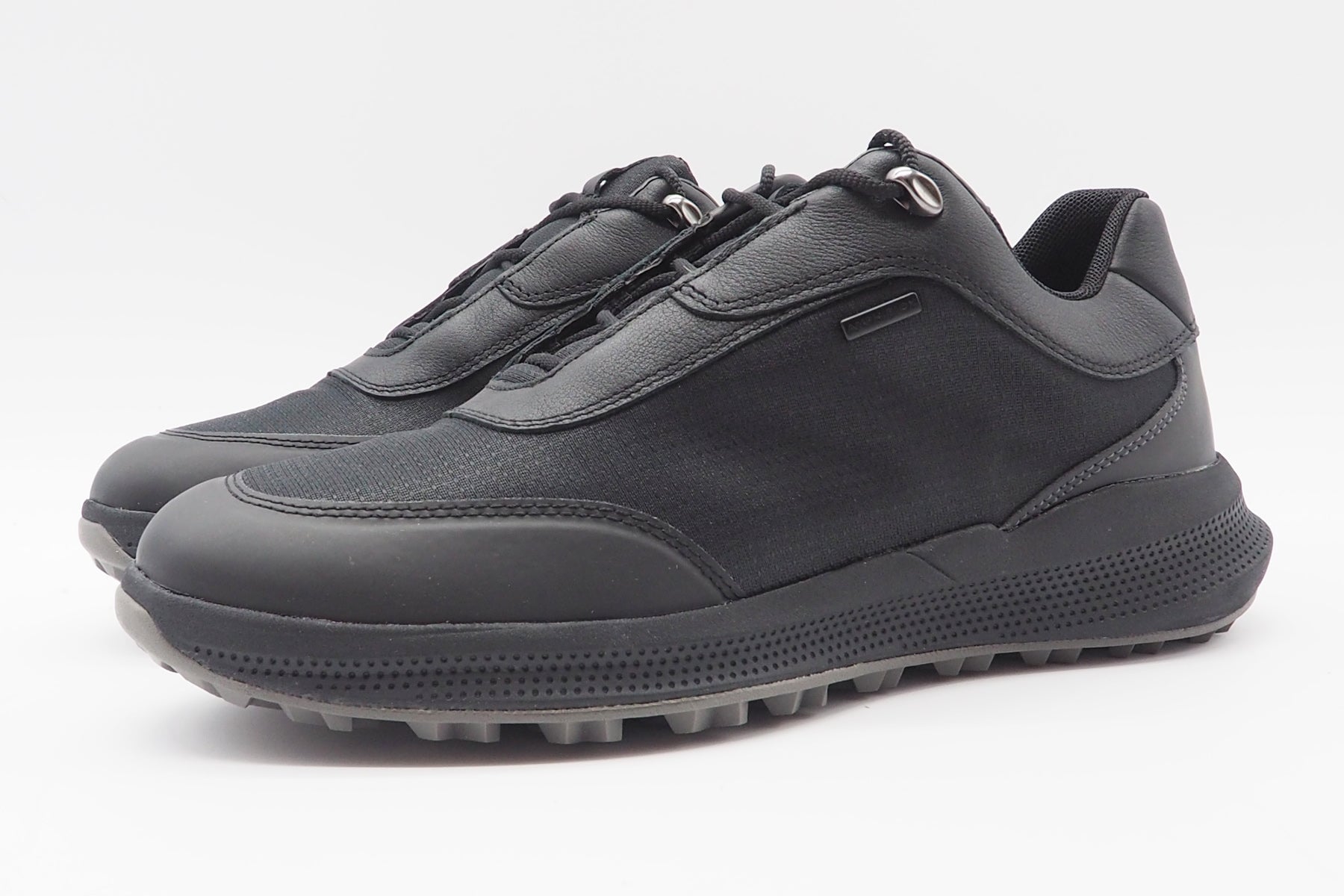 Herren Sneaker aus Mesh & Leder in Schwarz - Wasserdicht Herren Sneaker Geox