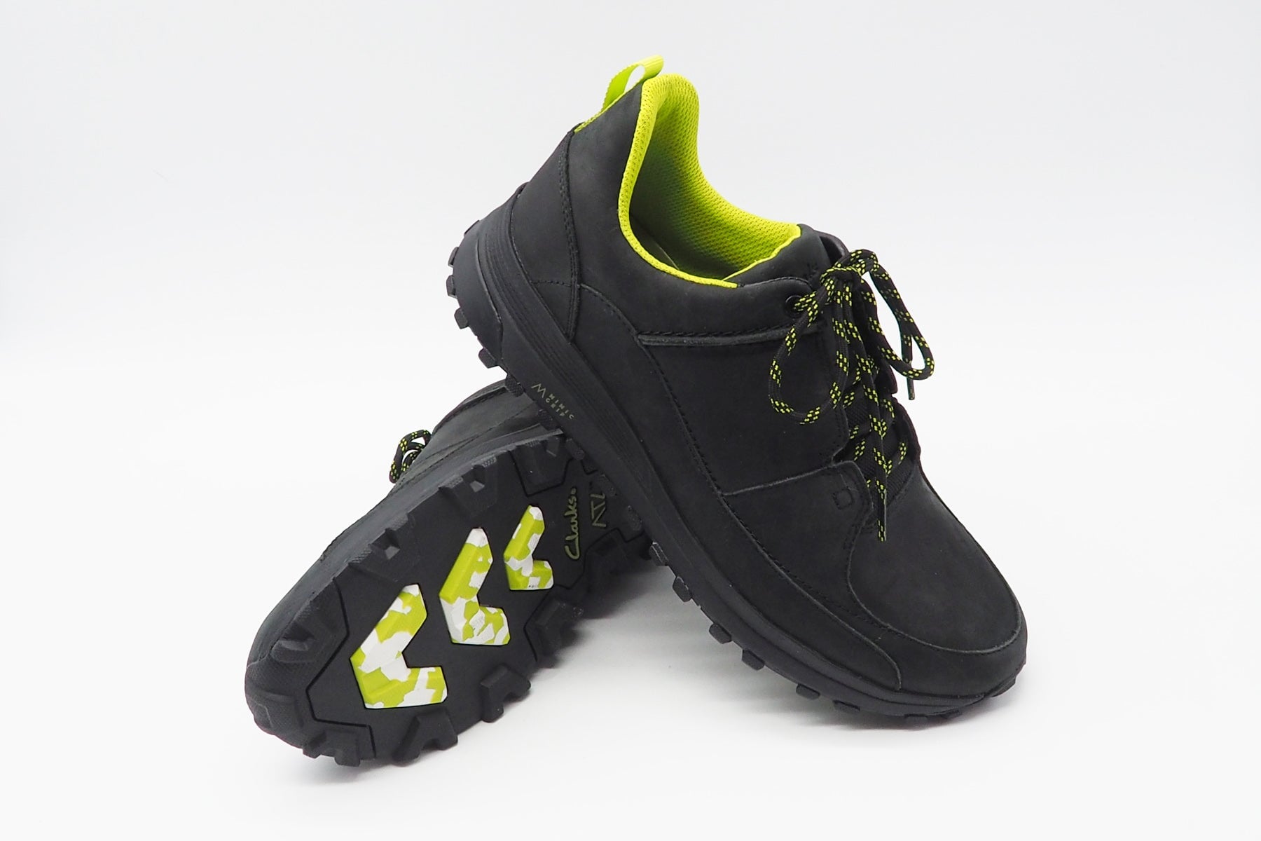 Herren Sneaker aus Nubukleder in Schwarz & Neongelb - Wasserabweisend - ATL Trek Run Herren Sneaker Clarks