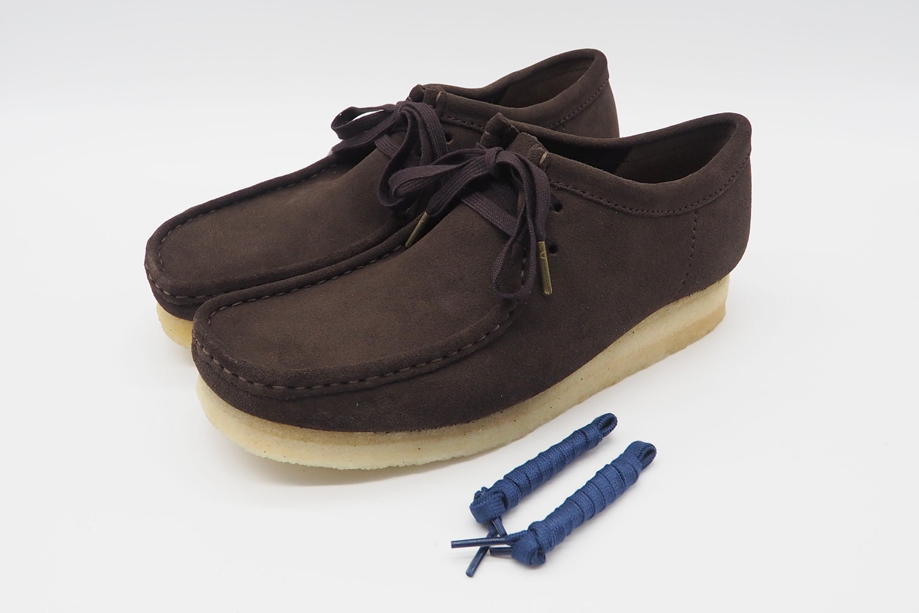Herren Sneaker aus Veloursleder in Dunkelbraun - Wallabee Herren Sneaker Clarks Originals