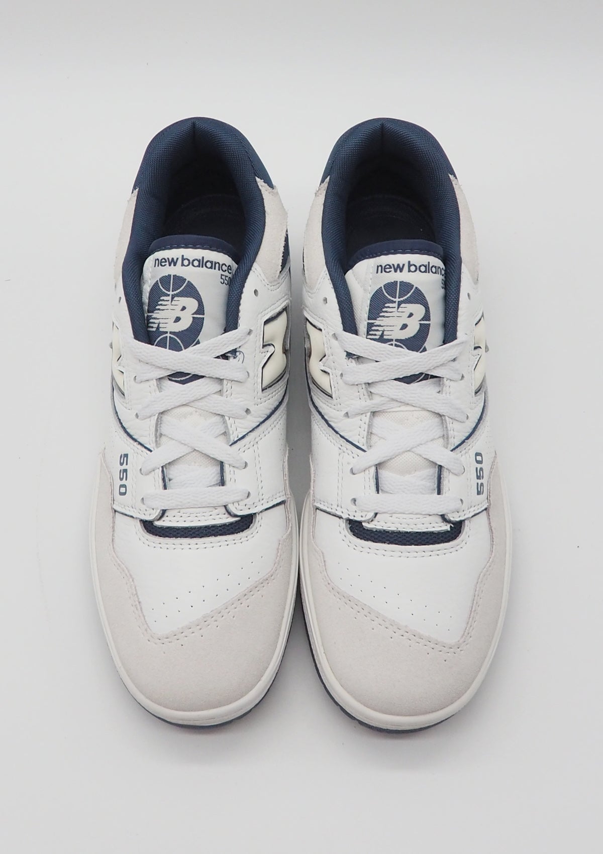 Herren Sneaker BB550STG aus Leder in Weiß, Grau & Blau Herren Sneaker New Balance