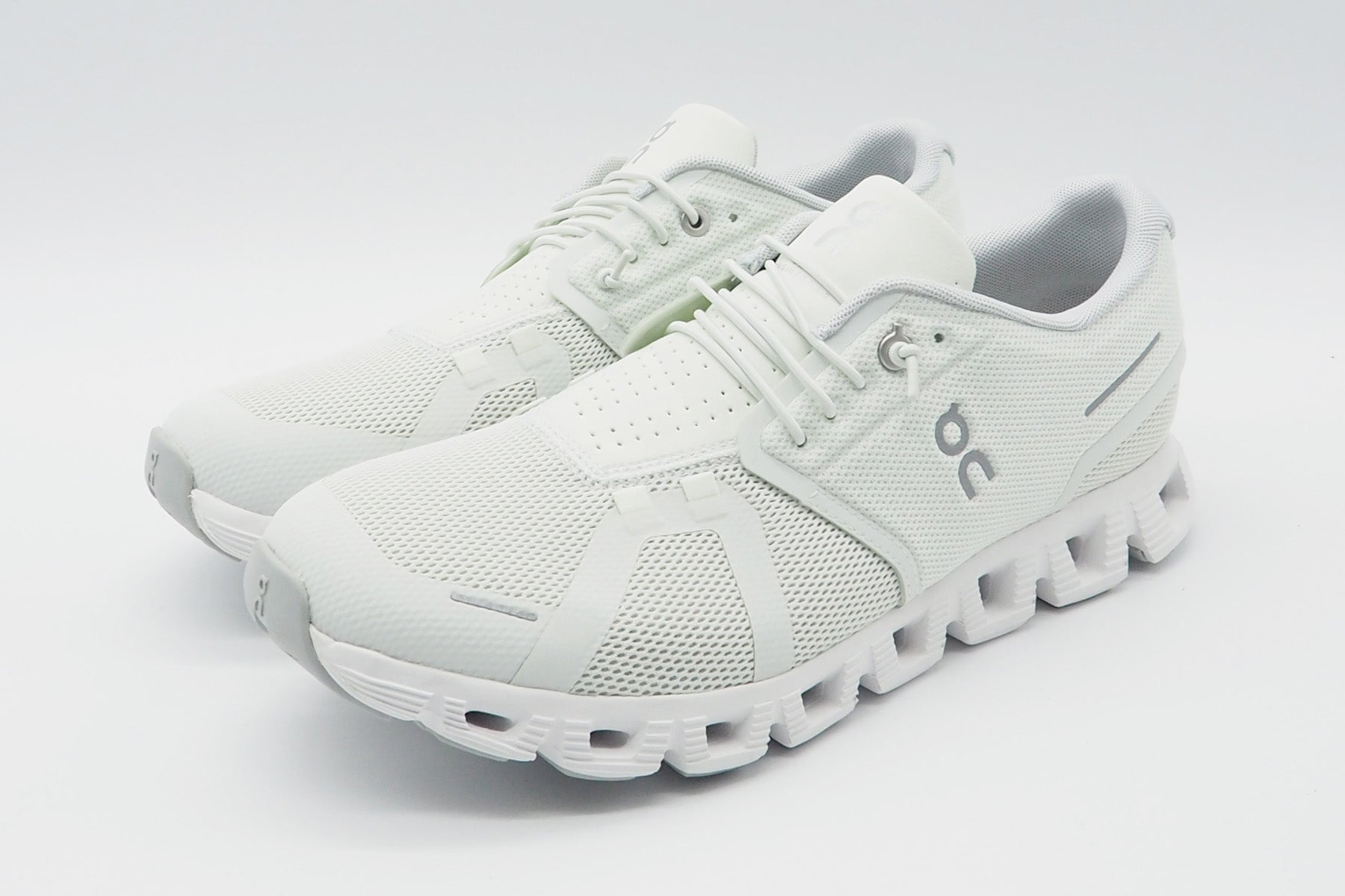 Herren Sneaker "Cloud 5" aus Mesh in Ice & White Herren Sneaker On