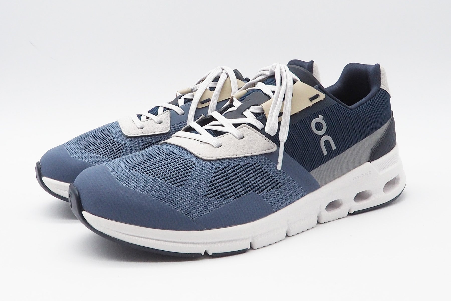 Herren Sneaker "Cloudrift" aus Mesh in Metal & Navy Herren Sneaker On