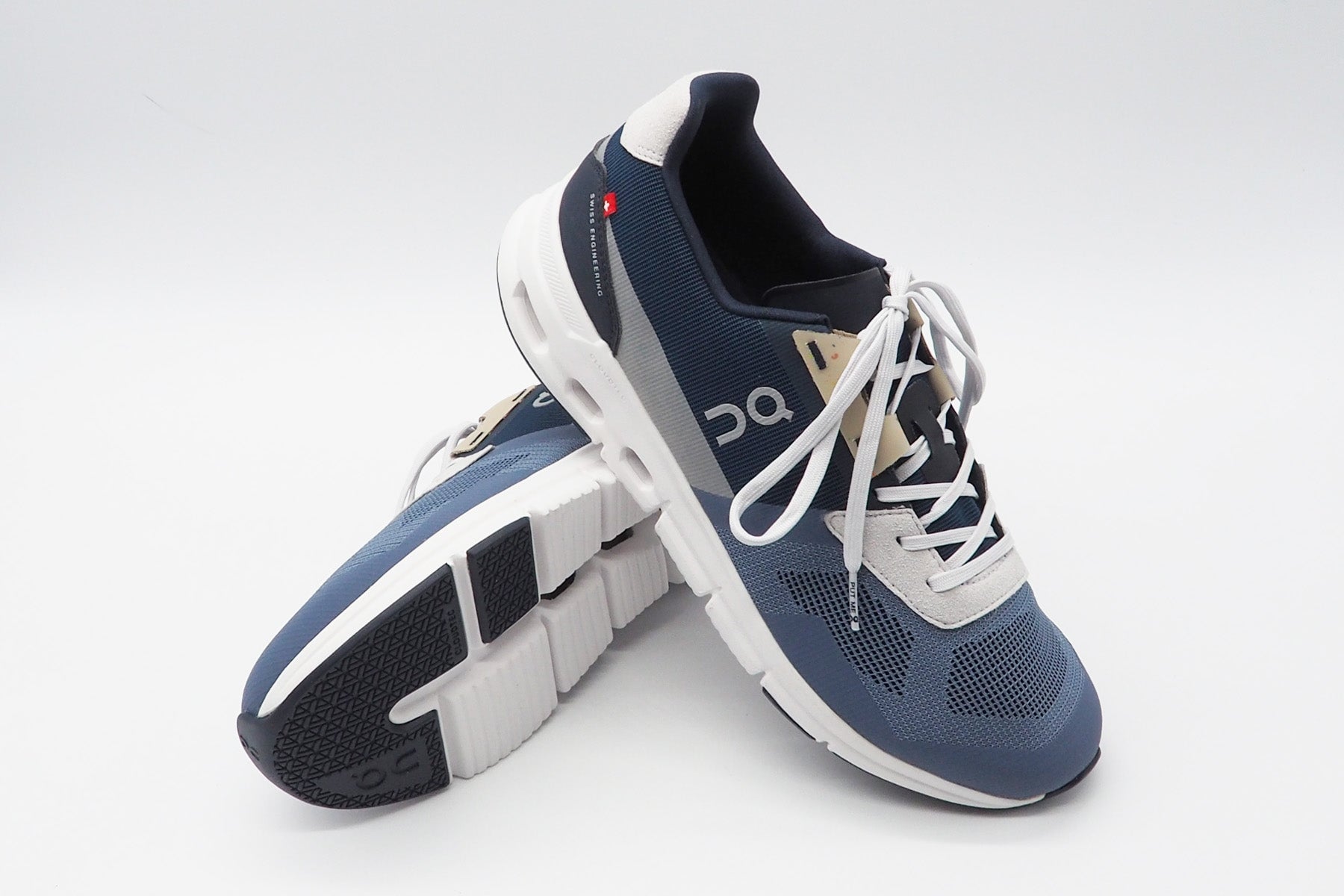 Herren Sneaker "Cloudrift" aus Mesh in Metal & Navy Herren Sneaker On