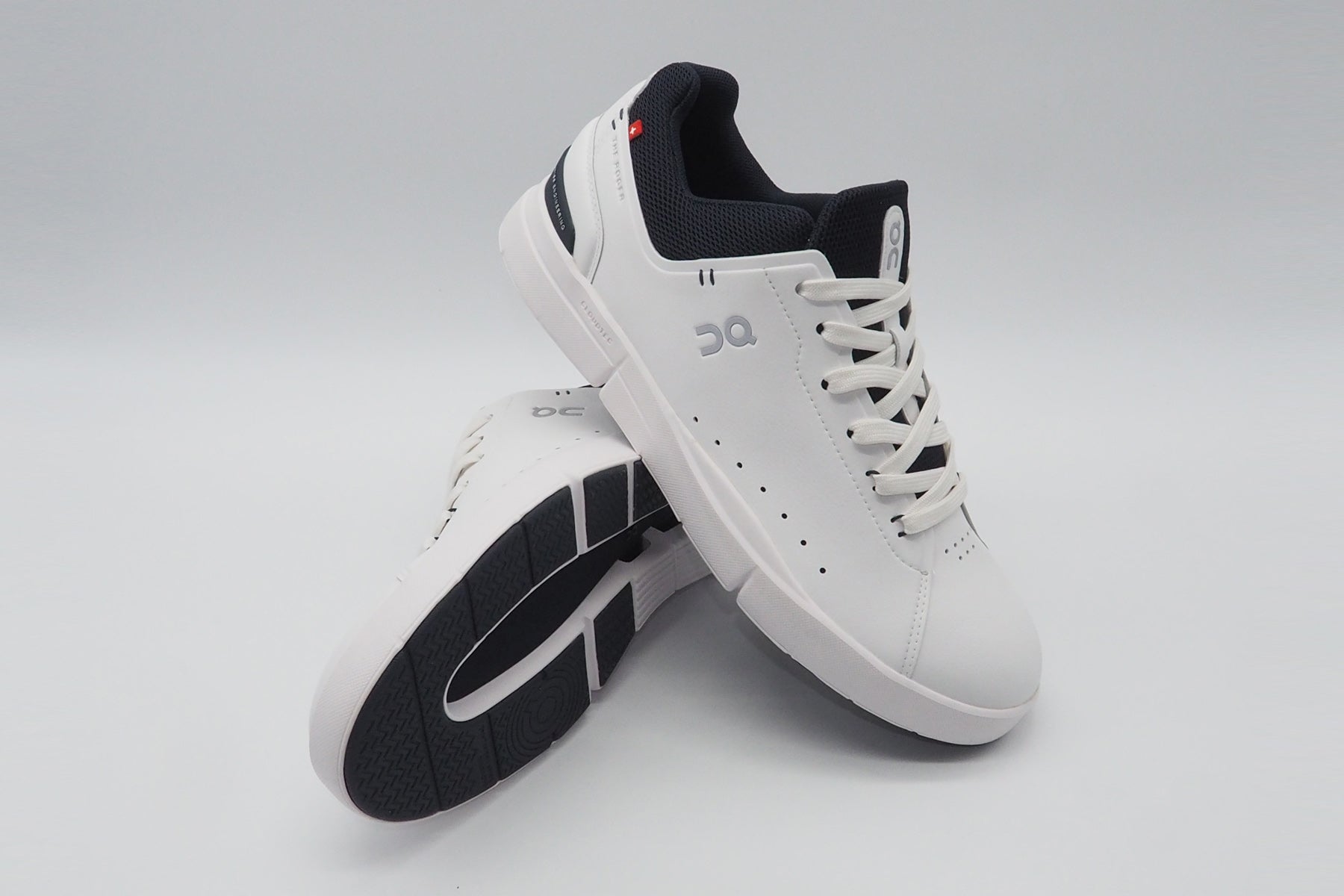 Herren Sneaker "The Roger Advantage" aus veganem Leder in White/Midnight Herren Sneakers Leder On