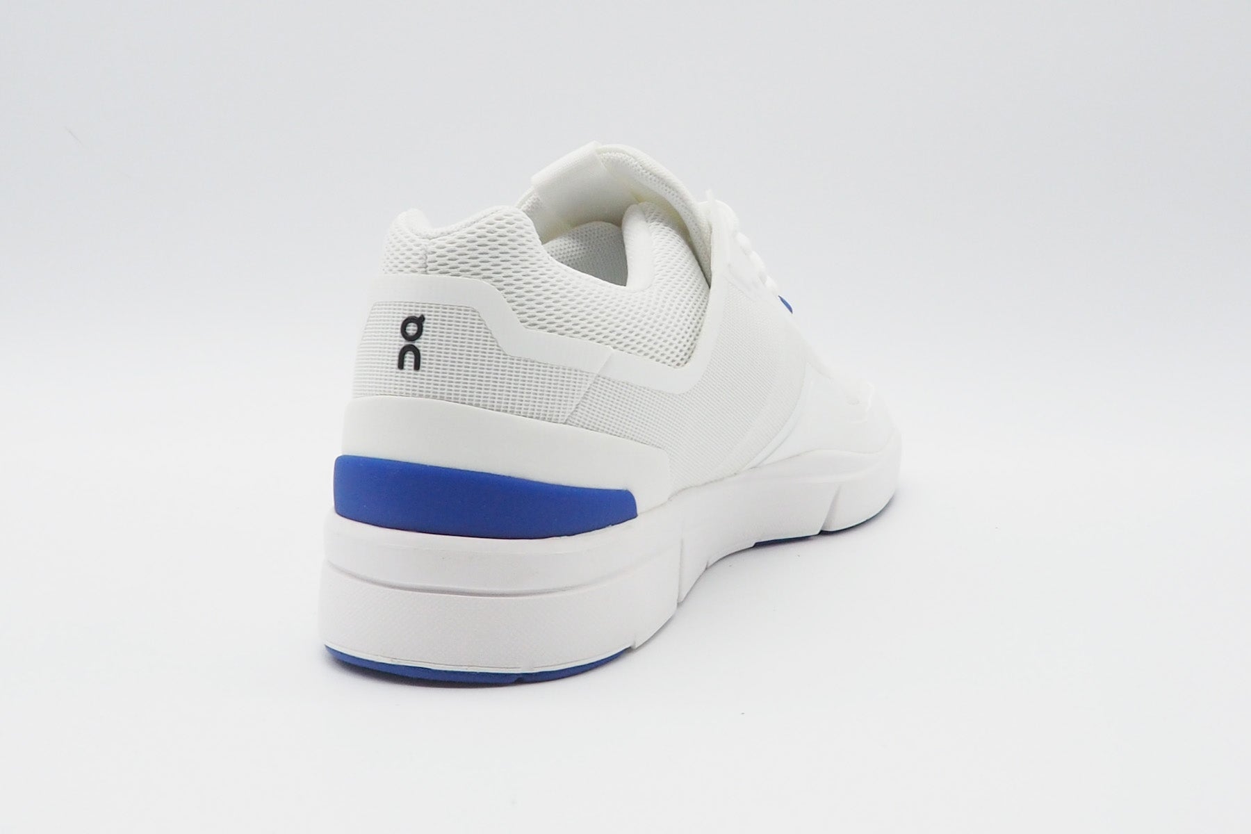 Herren Sneaker "The Roger Spin" aus Mesh in White & Indigo Herren Sneaker On